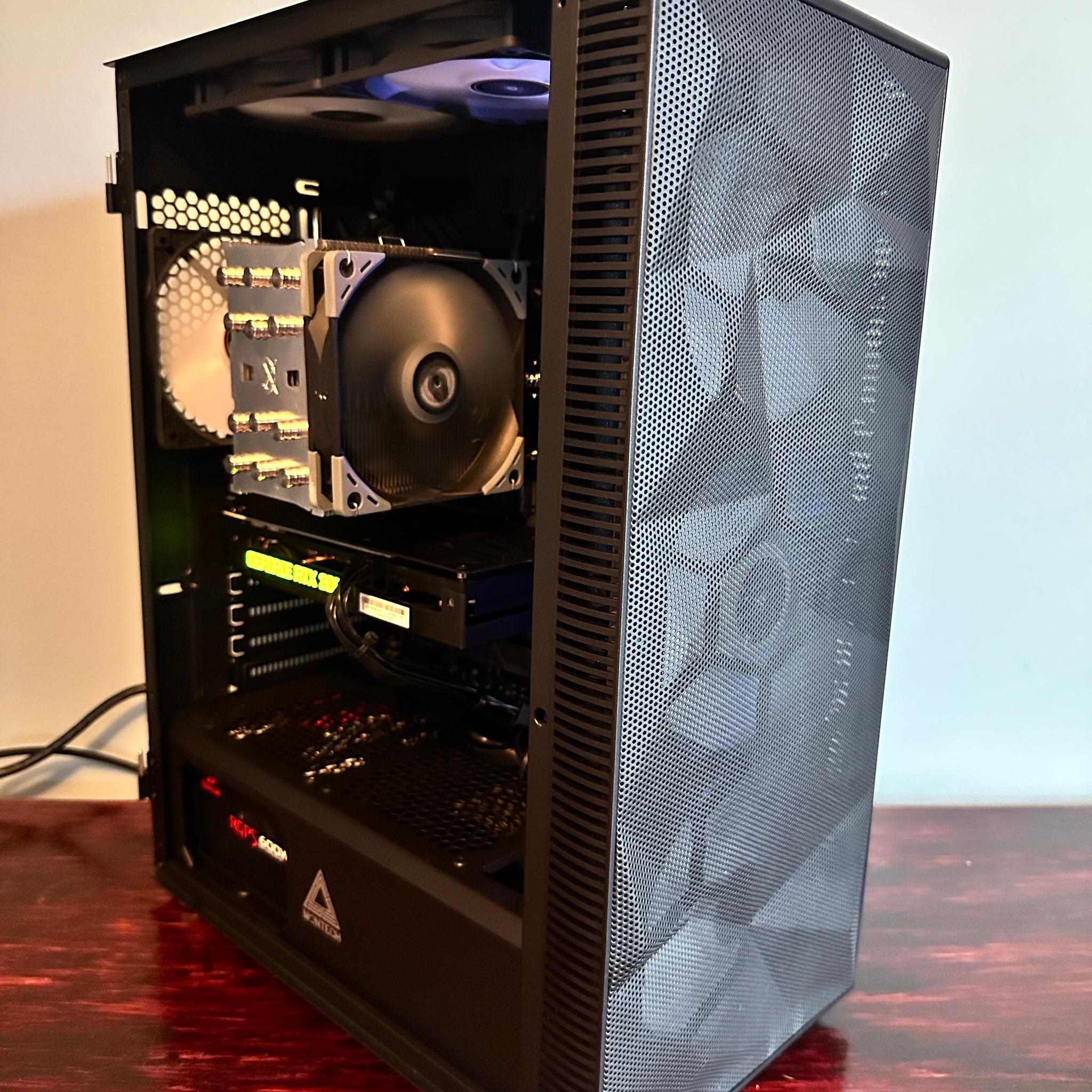 HAWKEYE | R5 3600XT | RTX 3060 12GB | 32GB DDR4 | 512GB NVME | Win 11