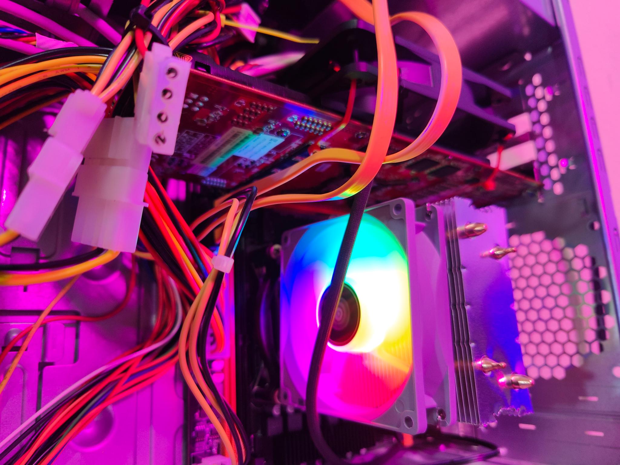 Sleeper X99 Intel Xeon E5 2650 V3 AMD FirePro S7000 4GB GDDR5 8GB DDR4 120GB SSD Windows 10 SATA SSD