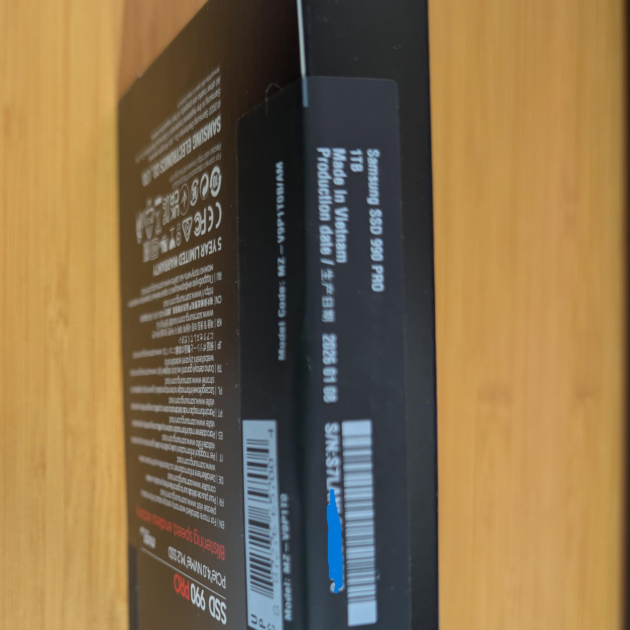 [Brand New Sealed] SAMSUNG 990 PRO 1TB PCIe 4.0 NVMe SSD
