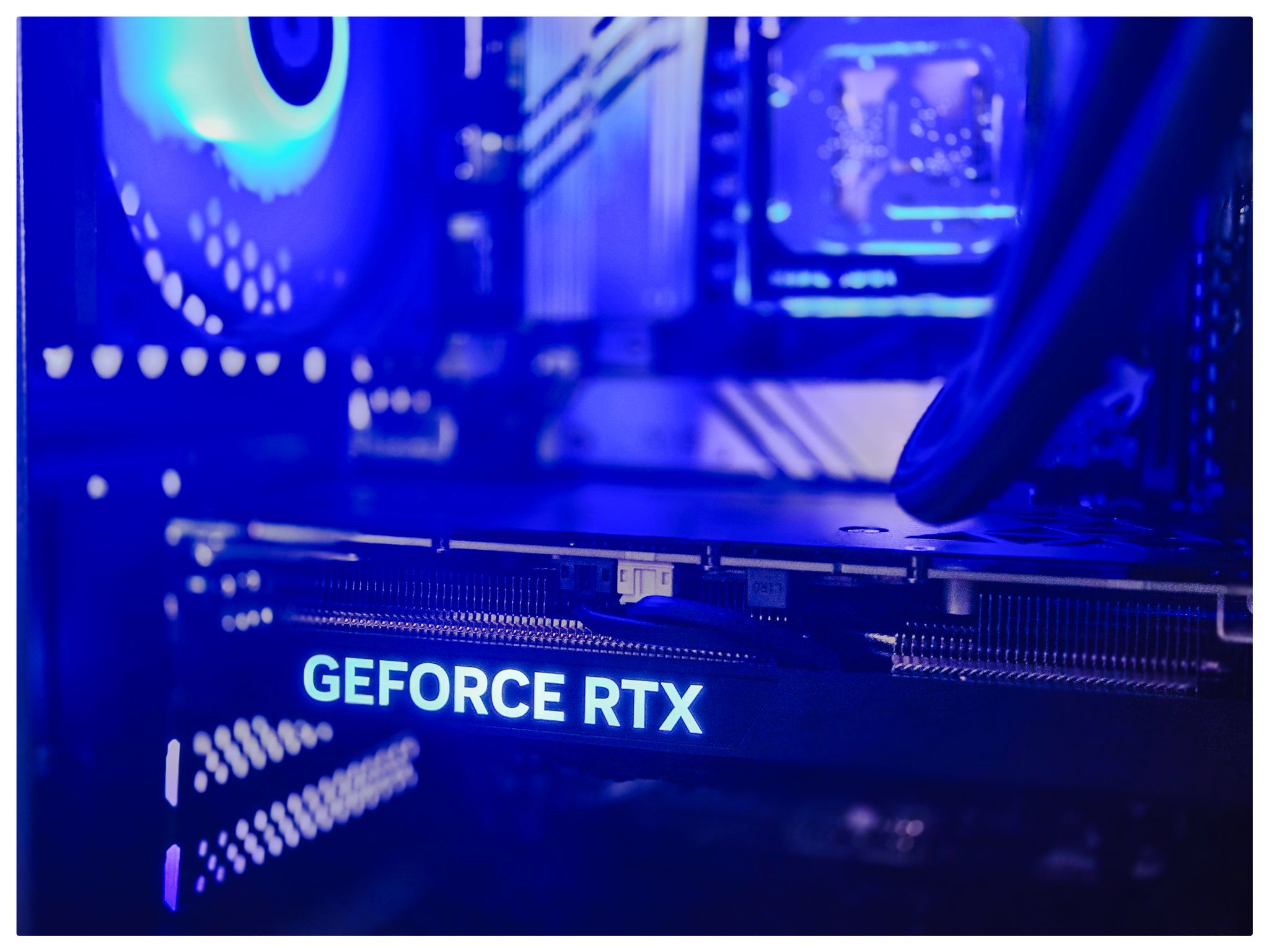 RTX 4060 Ti | Core i5-12600KF | DDR4 | RGB Gaming PC