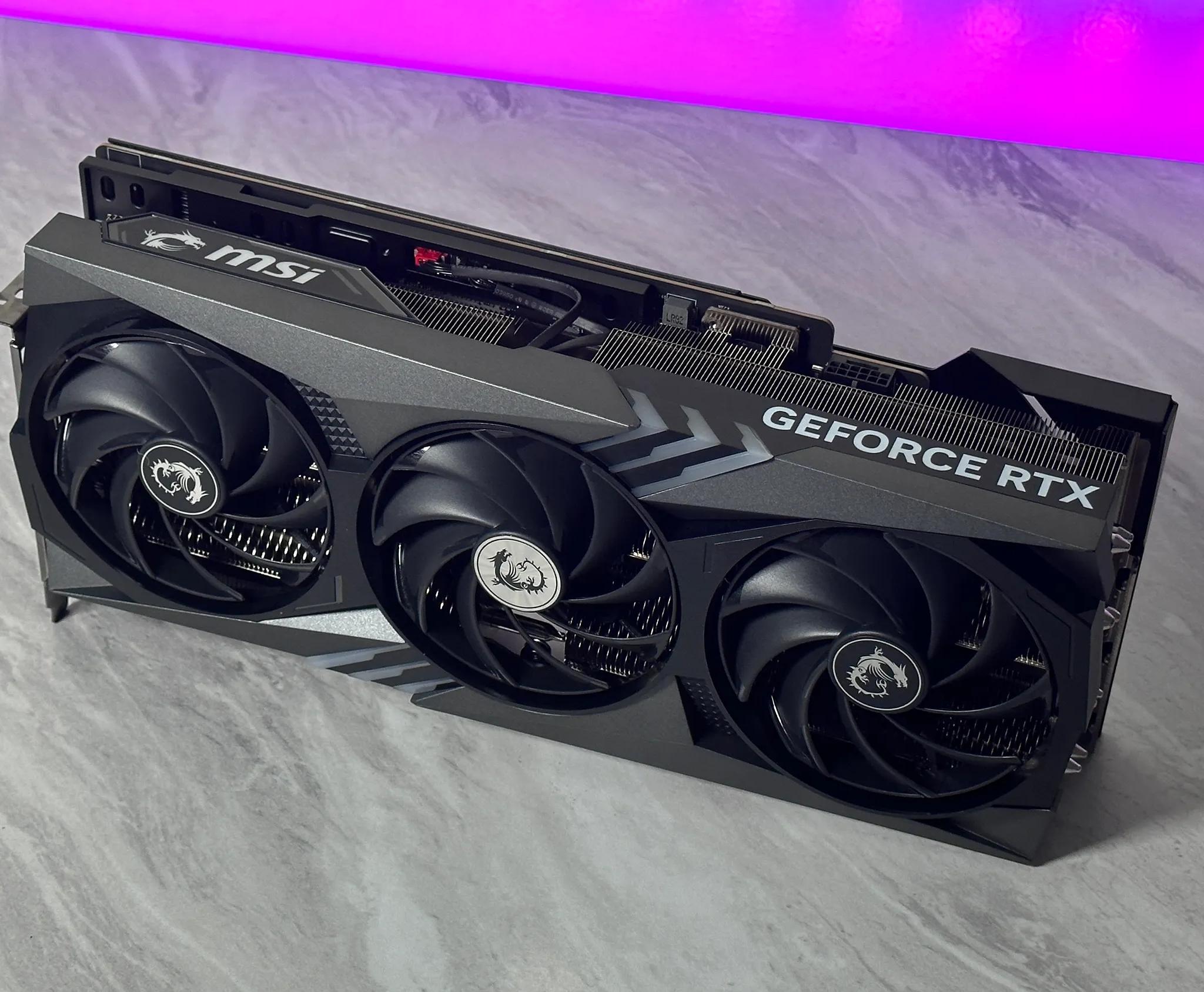 MSI RTX 4090 GAMING TRIO 24G