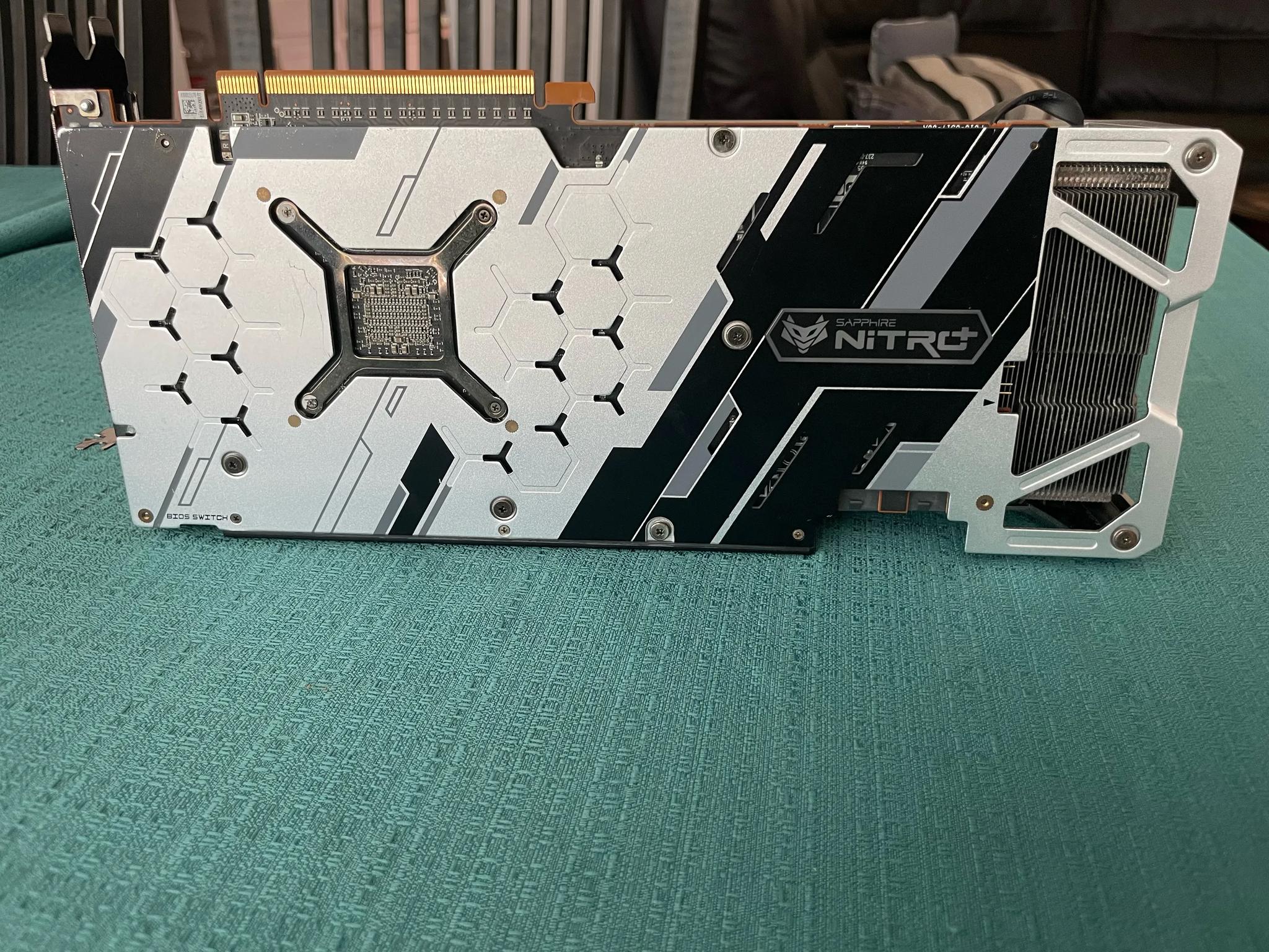 Sapphire NITRO+ RX 5700 XT