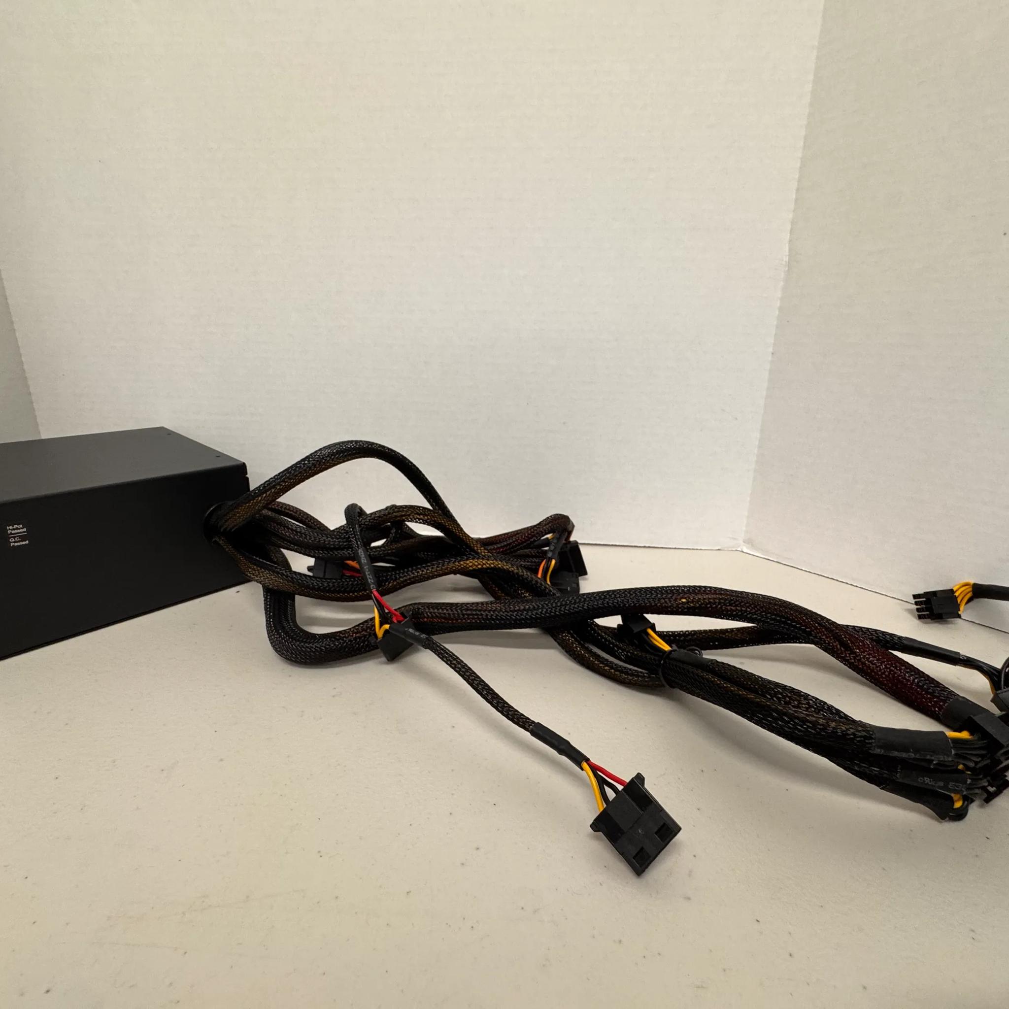 Apevia Prestige 800w 80+ Gold Power Supply