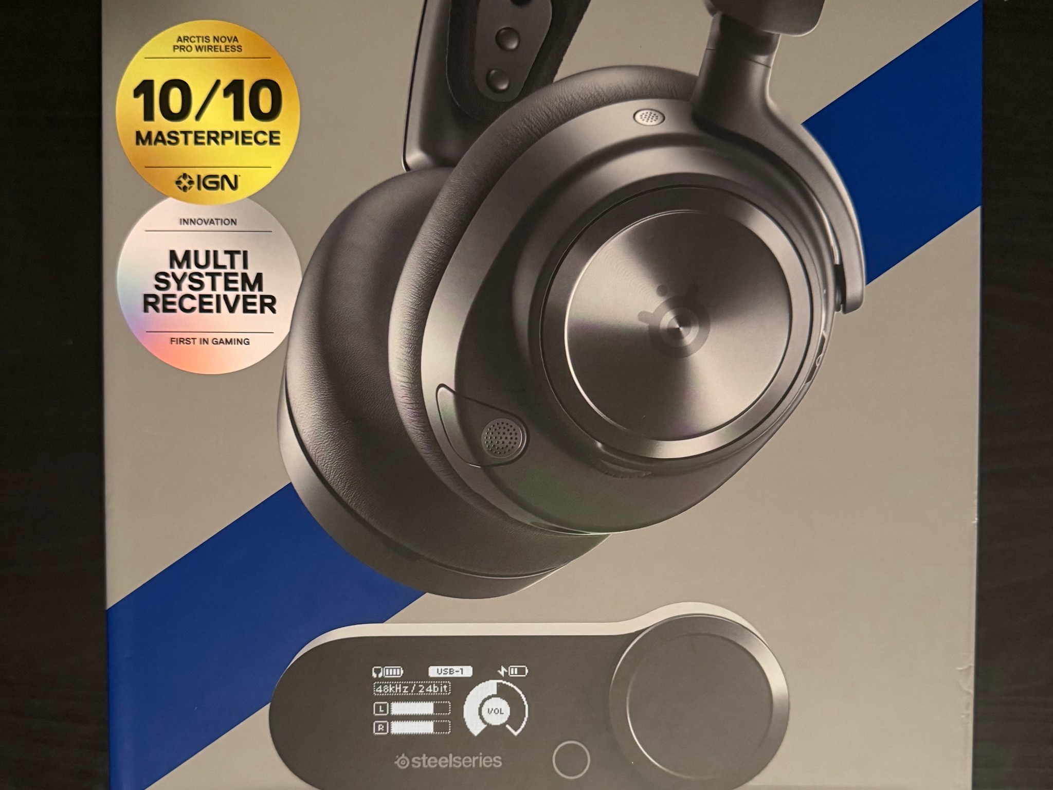 SteelSeries Arctis Nova Pro Wireless