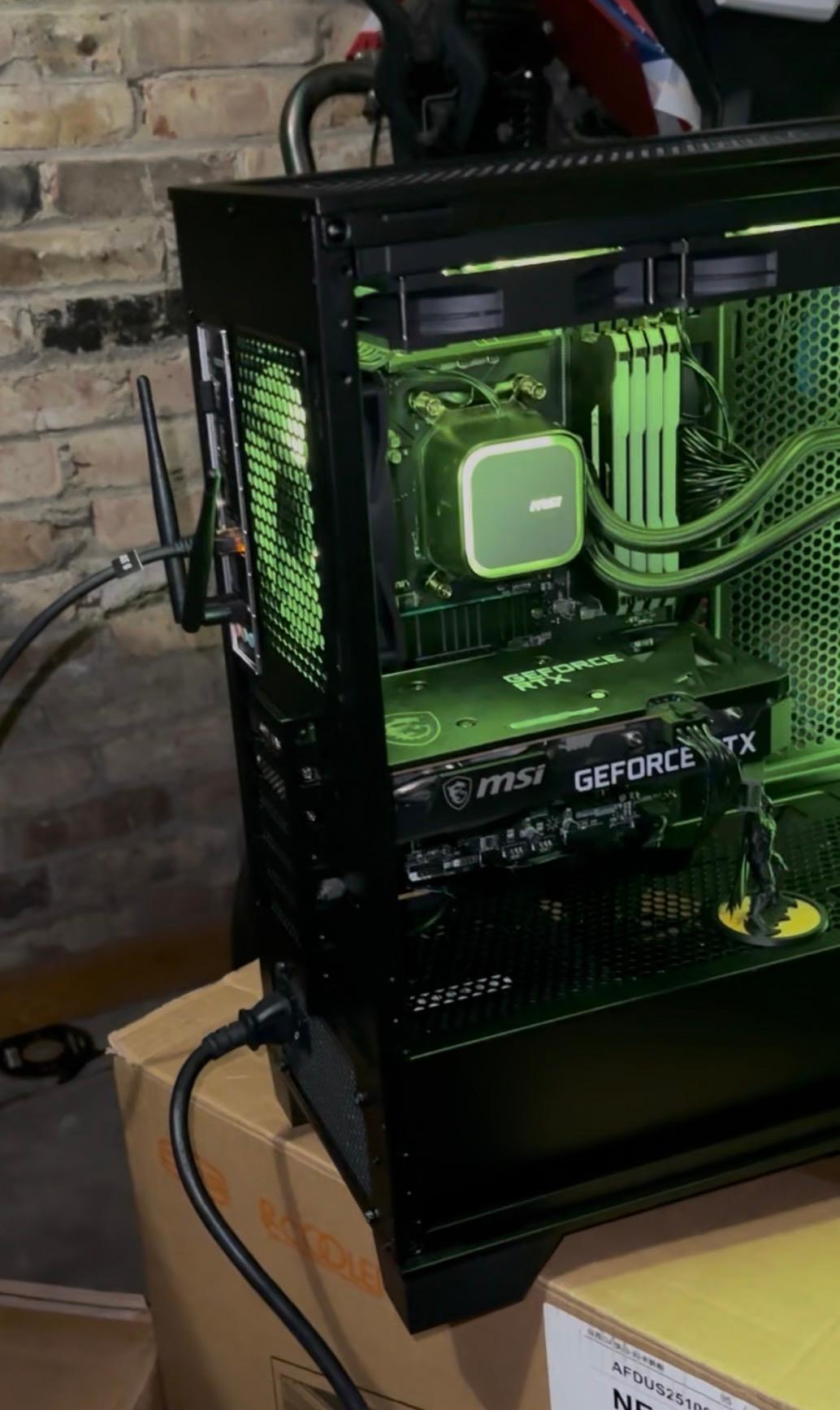 itle: Gaming PC – Ryzen 5 5600X | RTX 3060 | 32GB RGB | 1TB SSD  Description: Clean MSI gaming PC