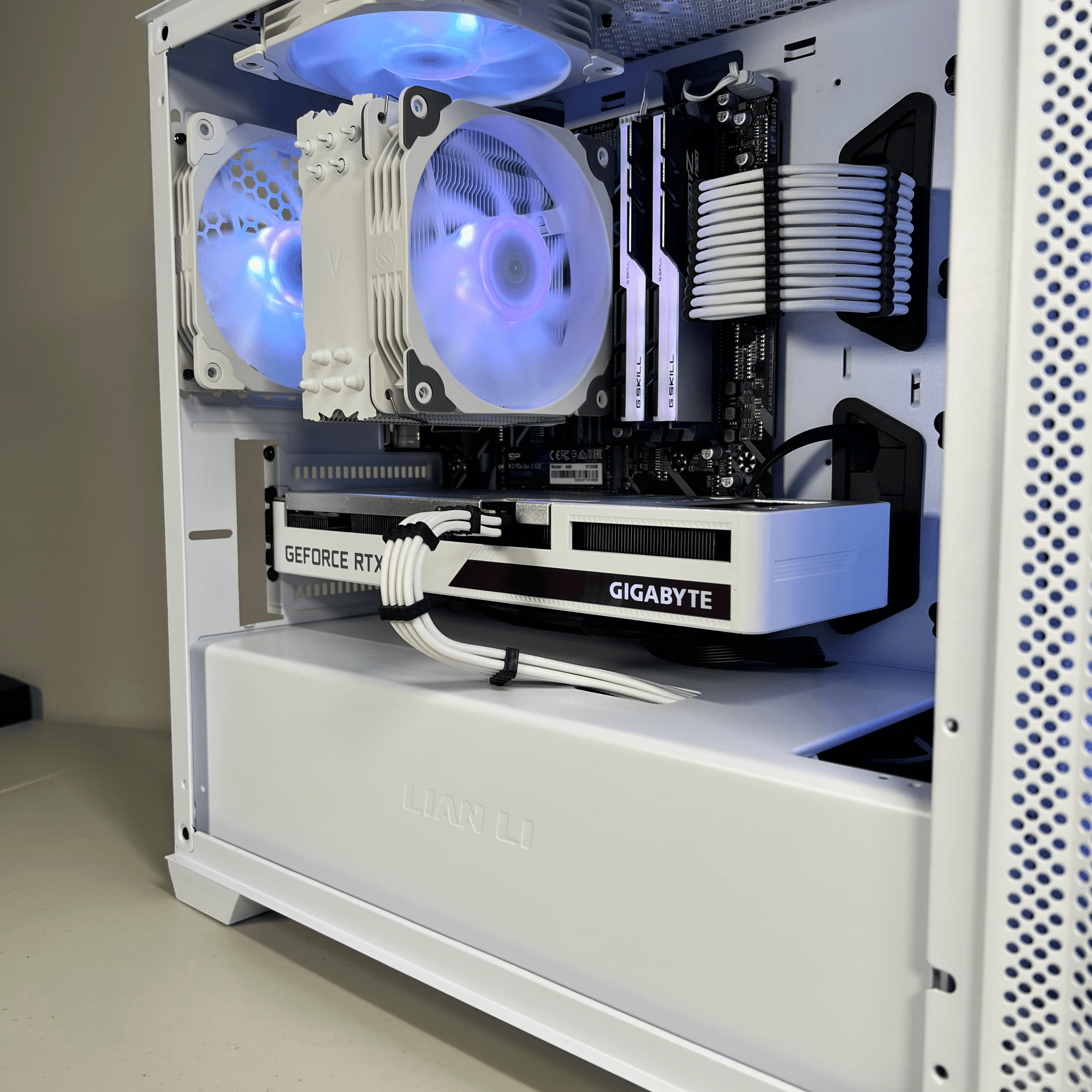 Ryzen 5 5600X RTX 3060 Gaming PC