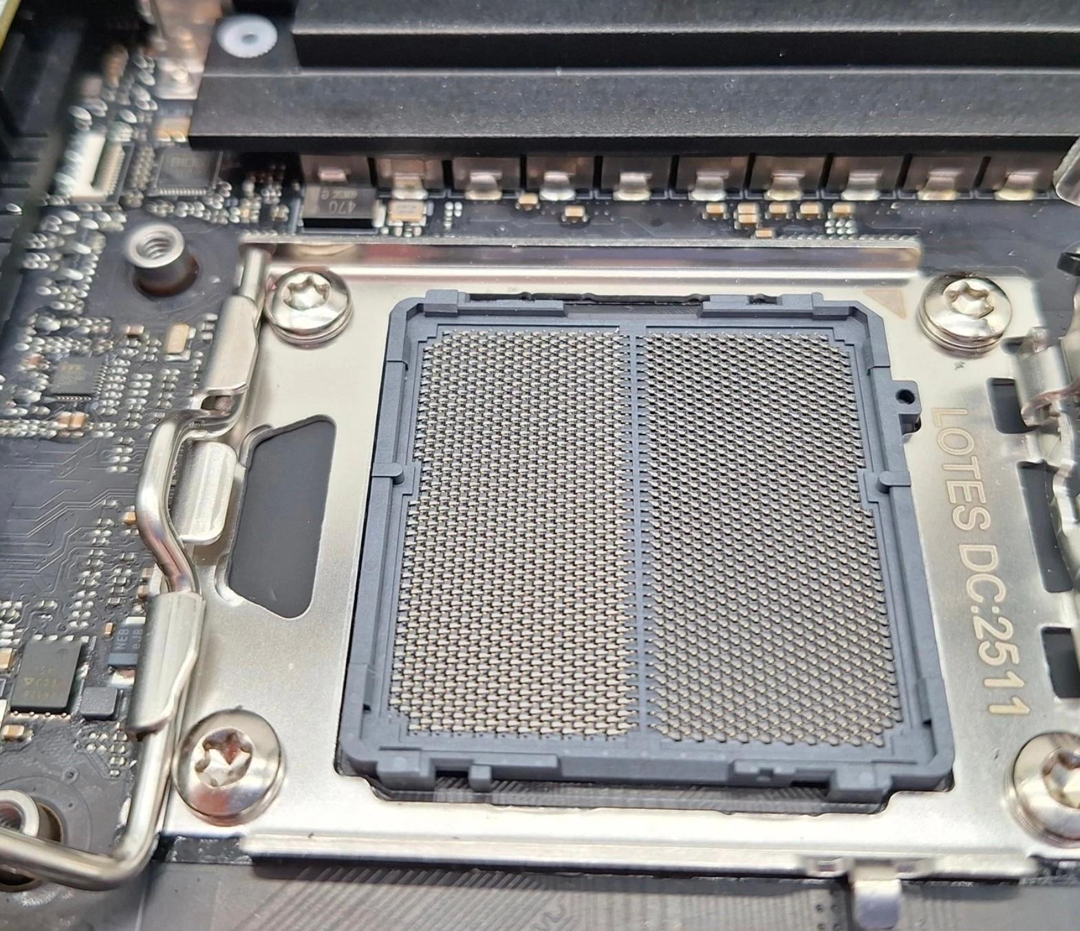 ROG STRIX B850I GAMING WIFI DDR5 AM5 PCIE5.0
