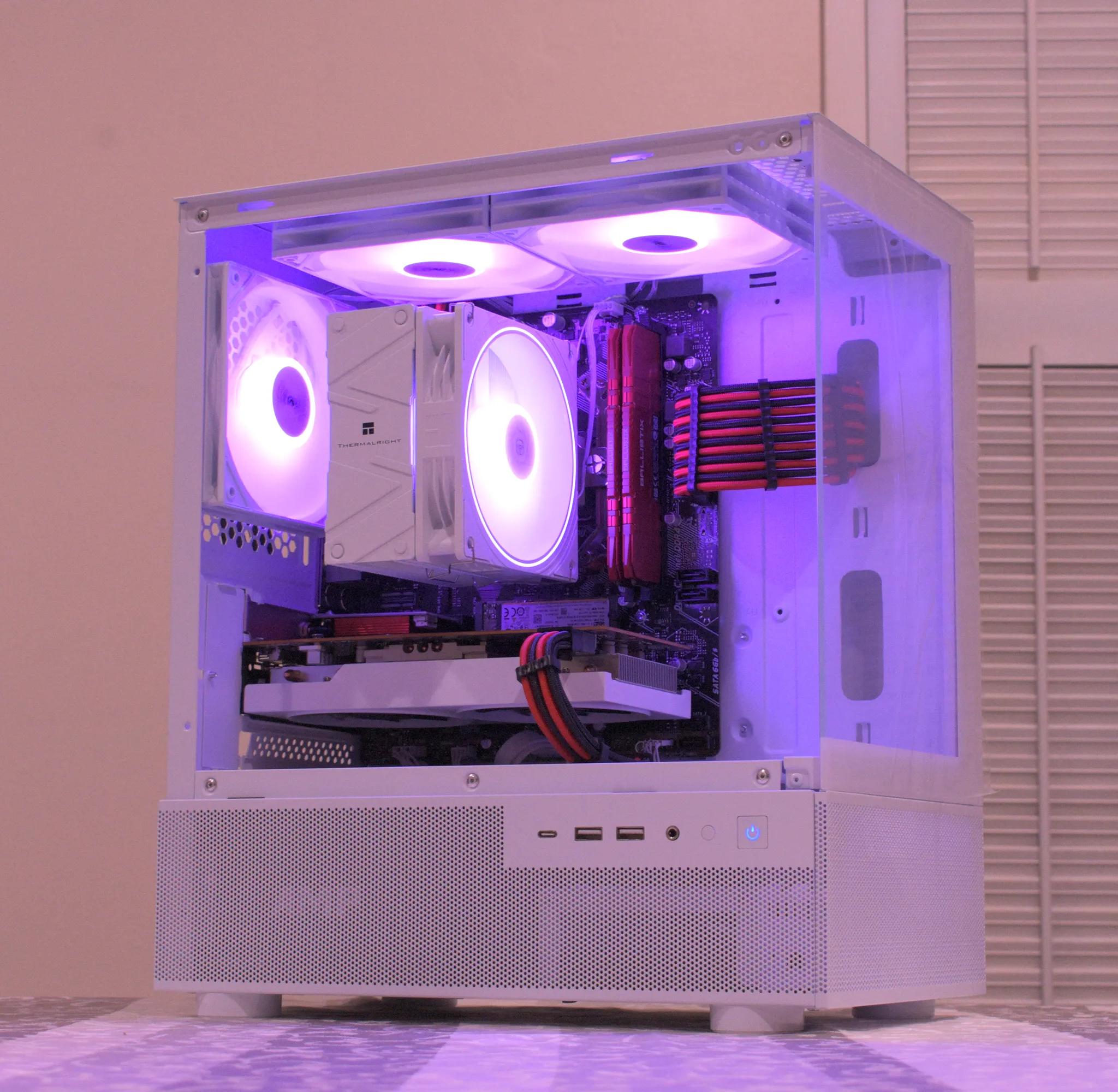 1080p Beast | Ryzen 5 3600 | RX 6600 8GB | 32GB DDR4 | 1TB nVME SSD | 1080p White/Red Gaming PC RGB