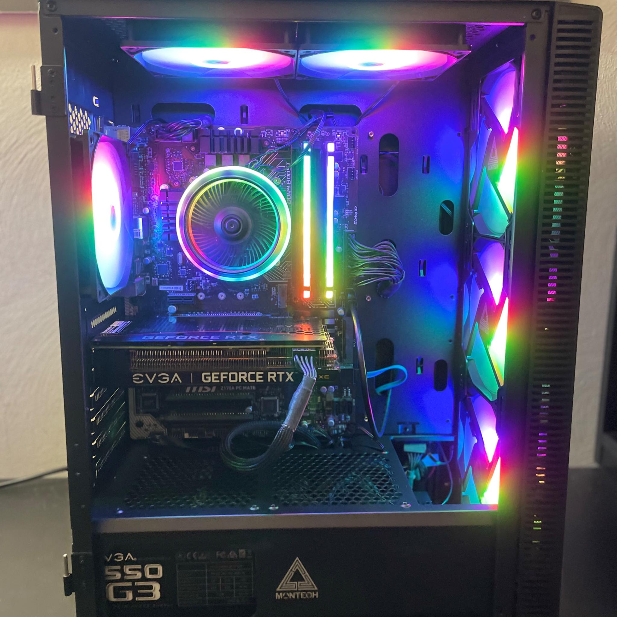 RTX 3060 | i7-6700 | 16GB DDR4 | 256GB SSD |
