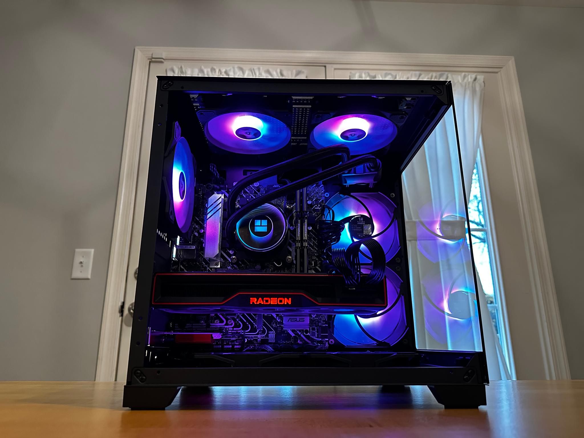 Custom PC: 5800x, 7900XT, 32gb Ram, 2tb SSD