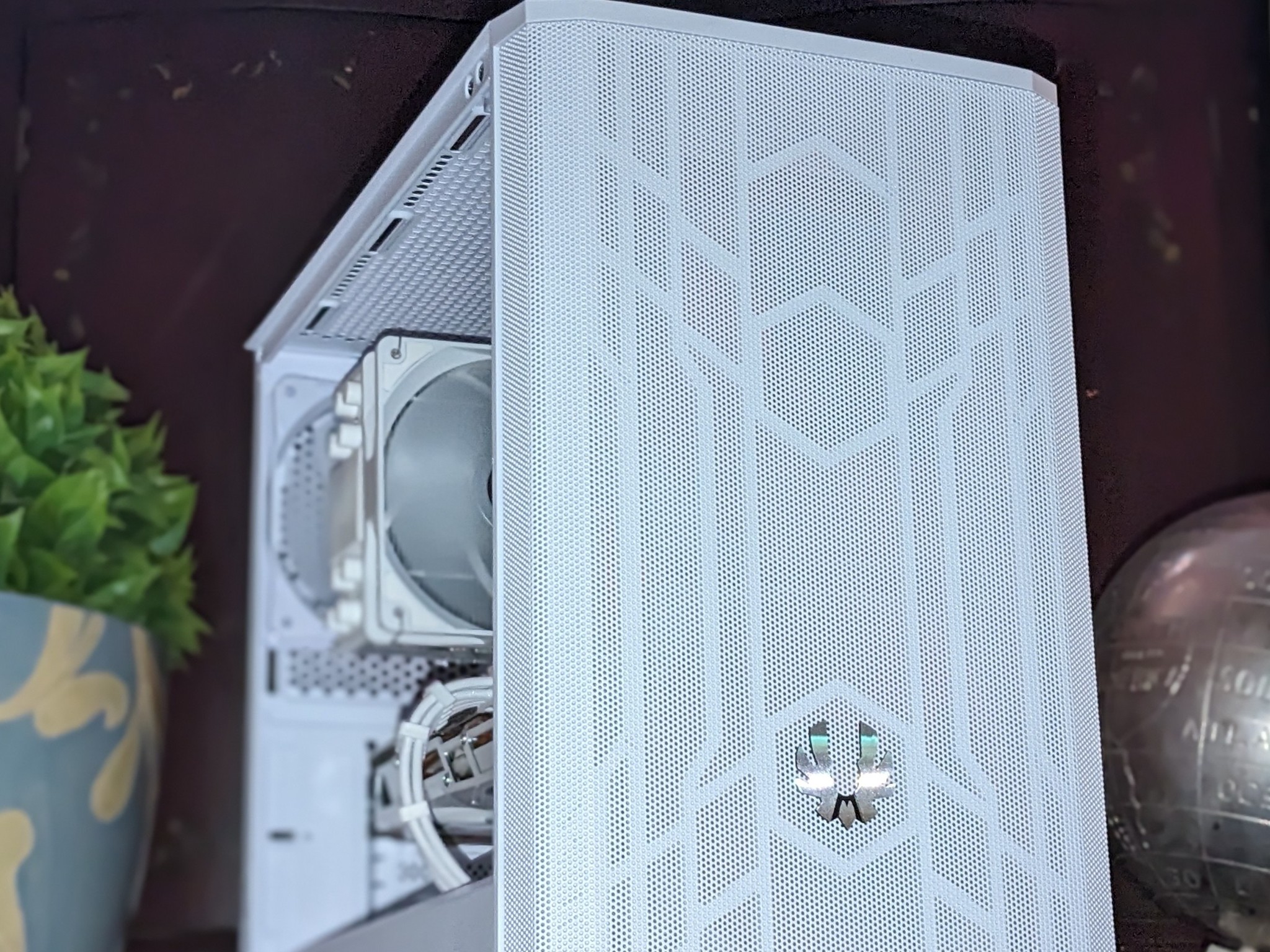 (⚪️)1080p Gaming pc | RX 570 8GB| 16GB DDR4 RAM|  512GB SSD| Windows 11 PRO