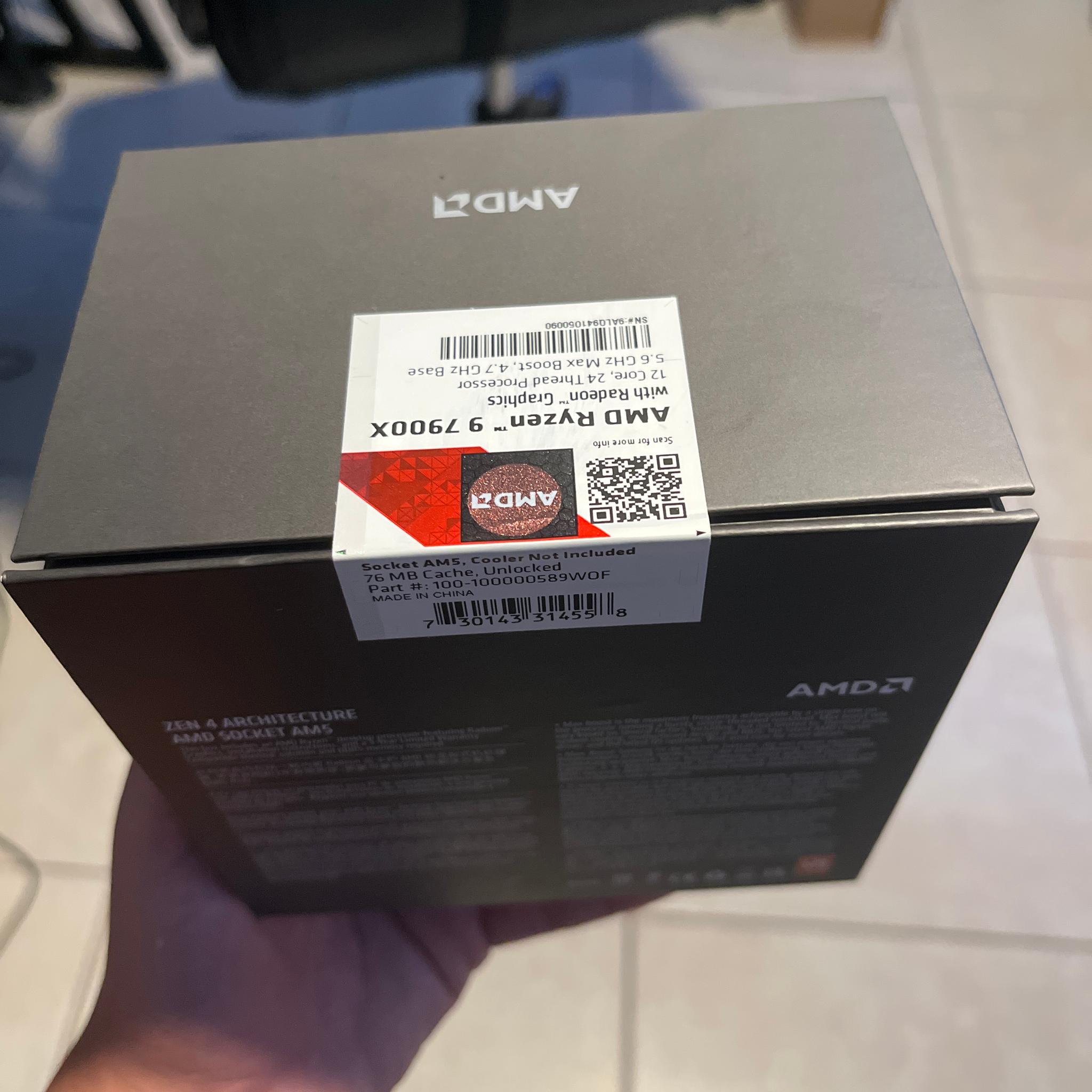 AMD Ryzen 9 7900X