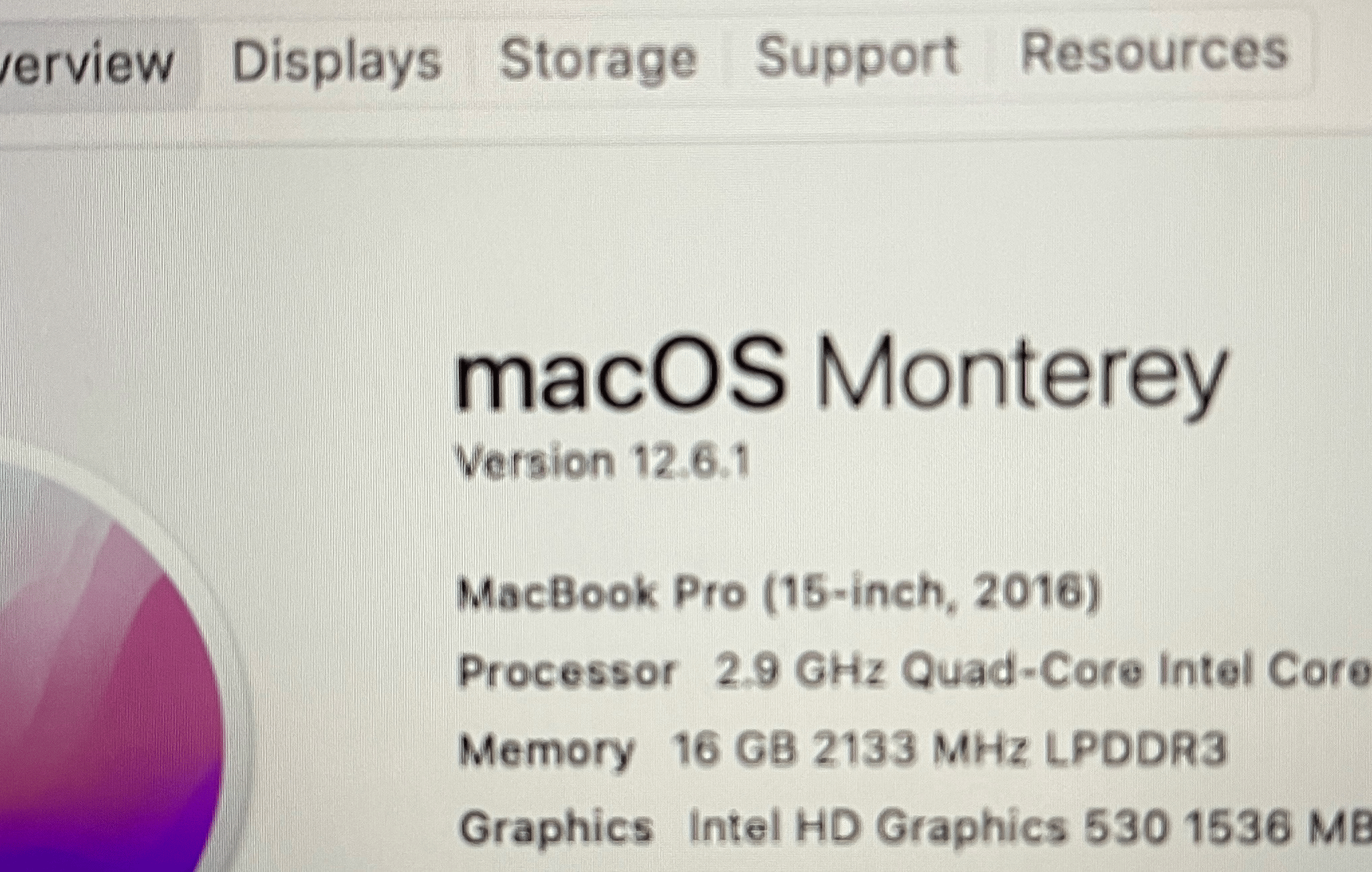 Apple MacBookPro with Touch Bar 2016
