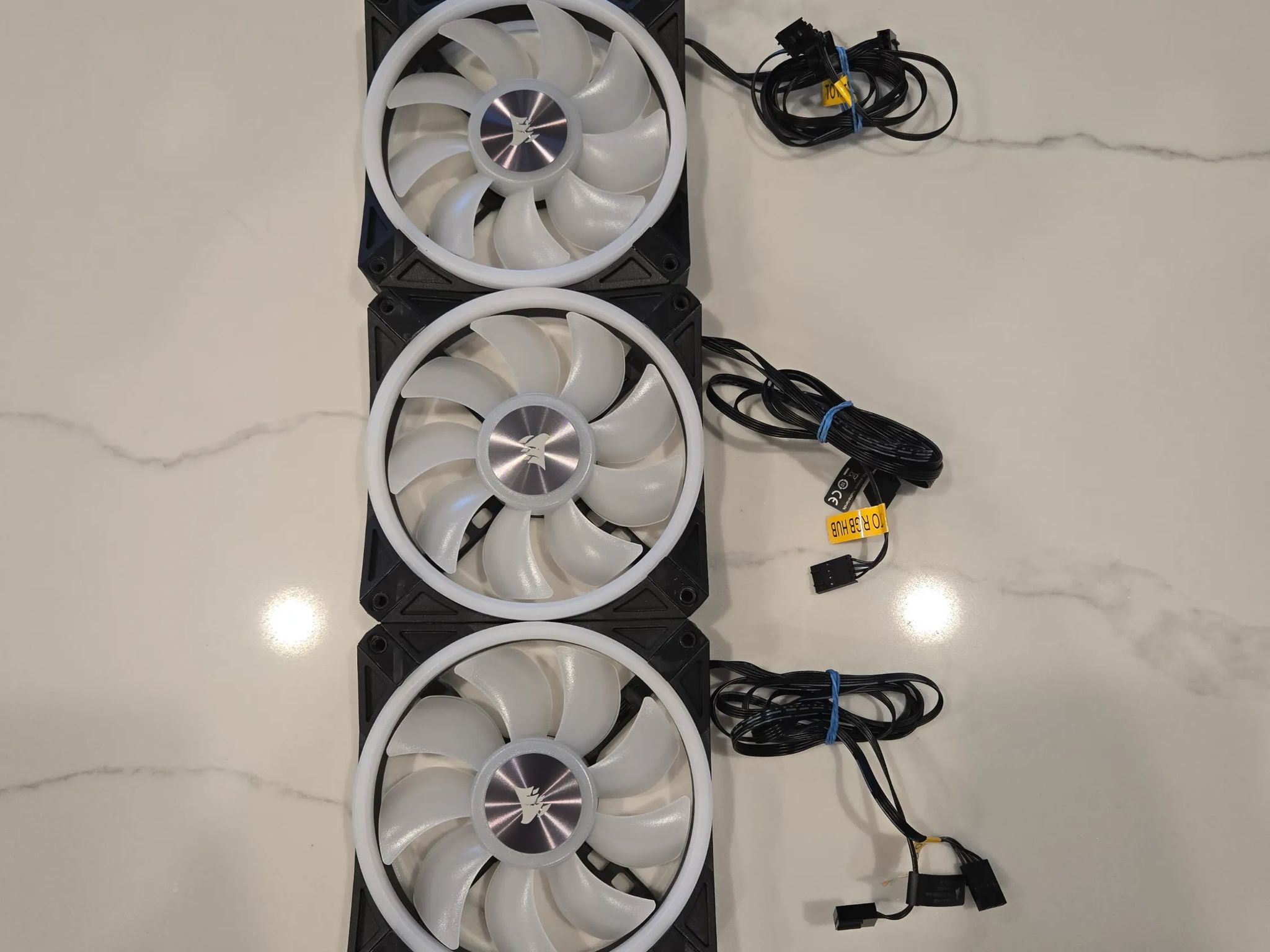 Corsair iCUE QL120 120 mm Fans (3-Pack)