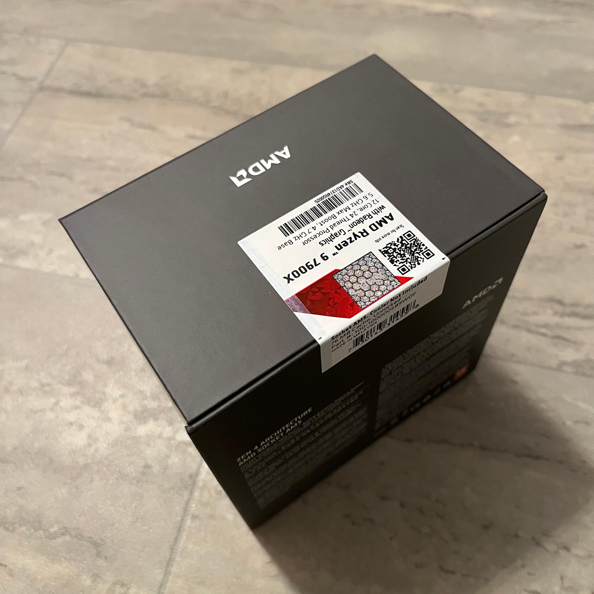 AMD Ryzen 9 7900X