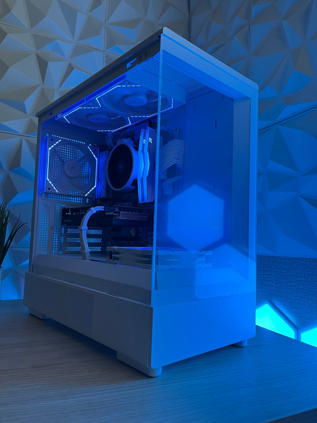 CUSTOM WHITE PC | RYZEN 5 5500 | RX 6600XT | RAM DDR4 16GB | WIN 11 PRO ...