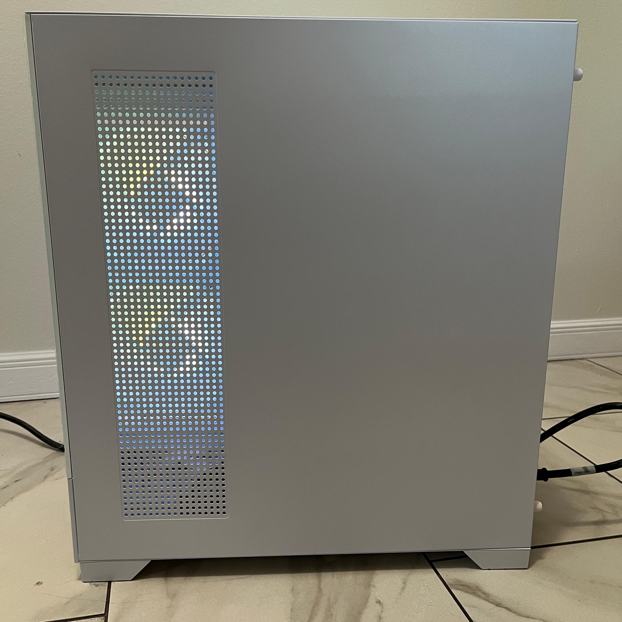 NVIDIA GTX Titan 6GB, Intel i5-7500, 12GB RAM, 870 GB Storage, RGB Gaming PC w/ Wi-Fi & Bluetooth
