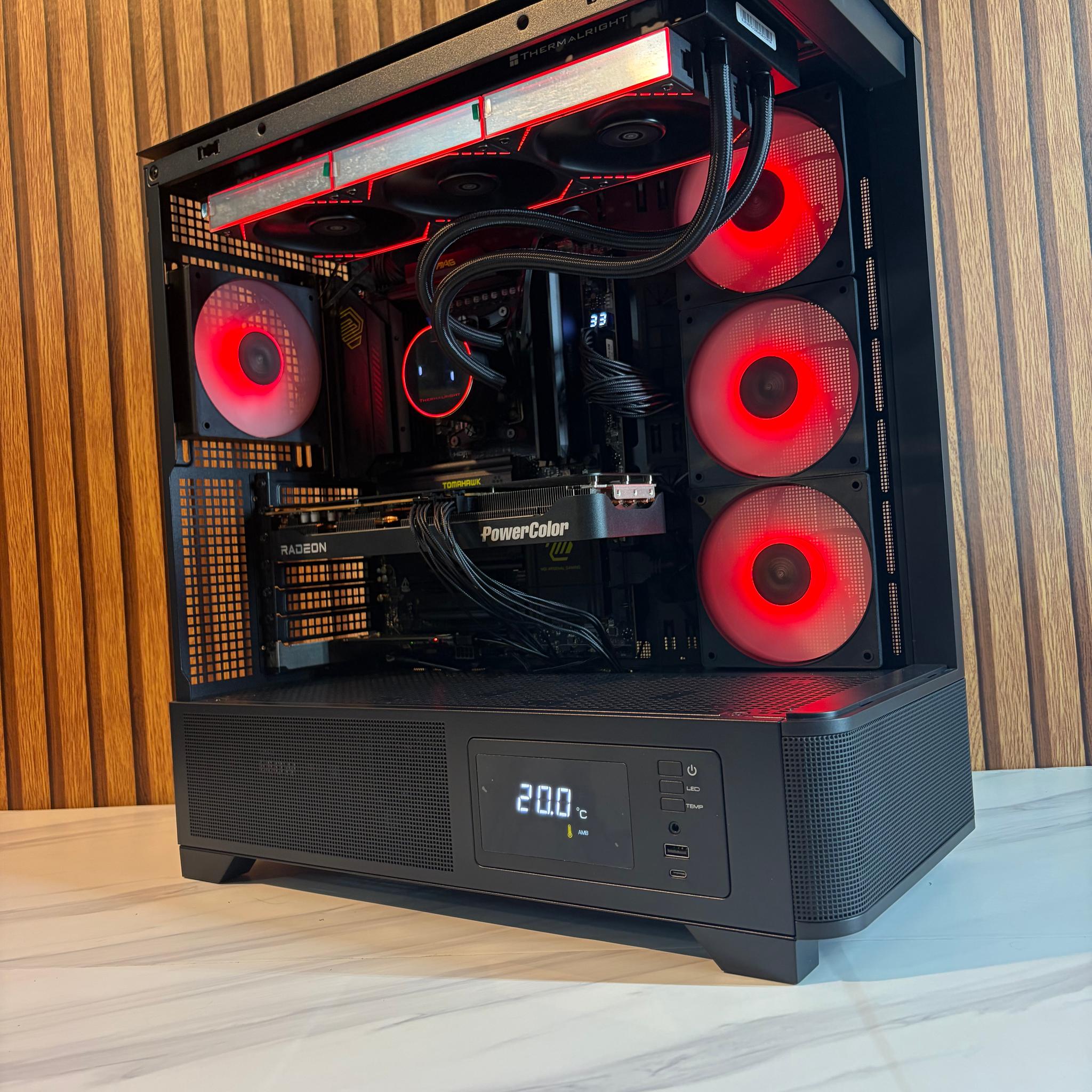 9070XT 16GB | RYZEN 7 9800X3D | 32GB DDR5 | 1TB SSD | 750W | 360MM AIO | X870E