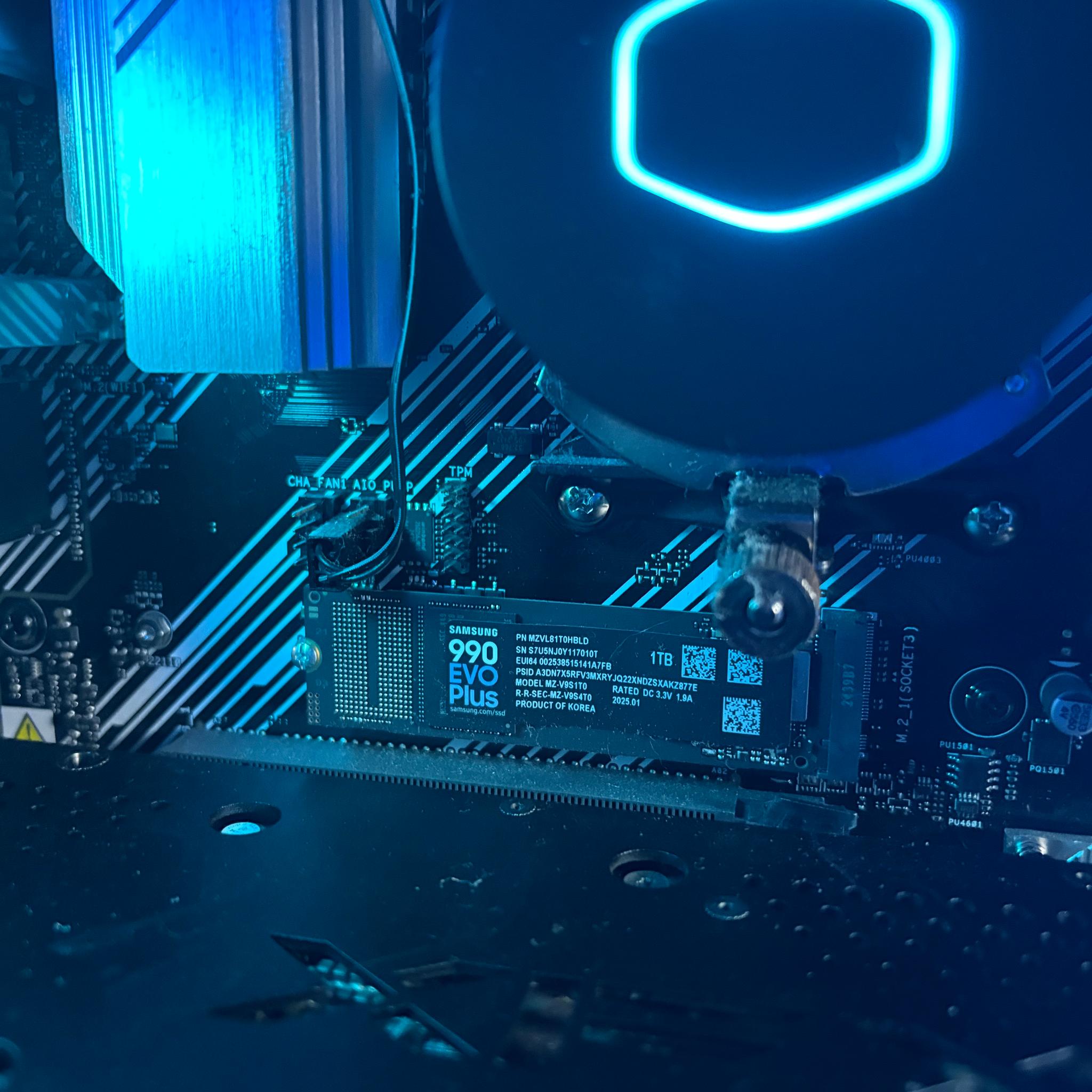 Radeon RX 6600 Custom Gaming PC - Ryzen 5 5600X