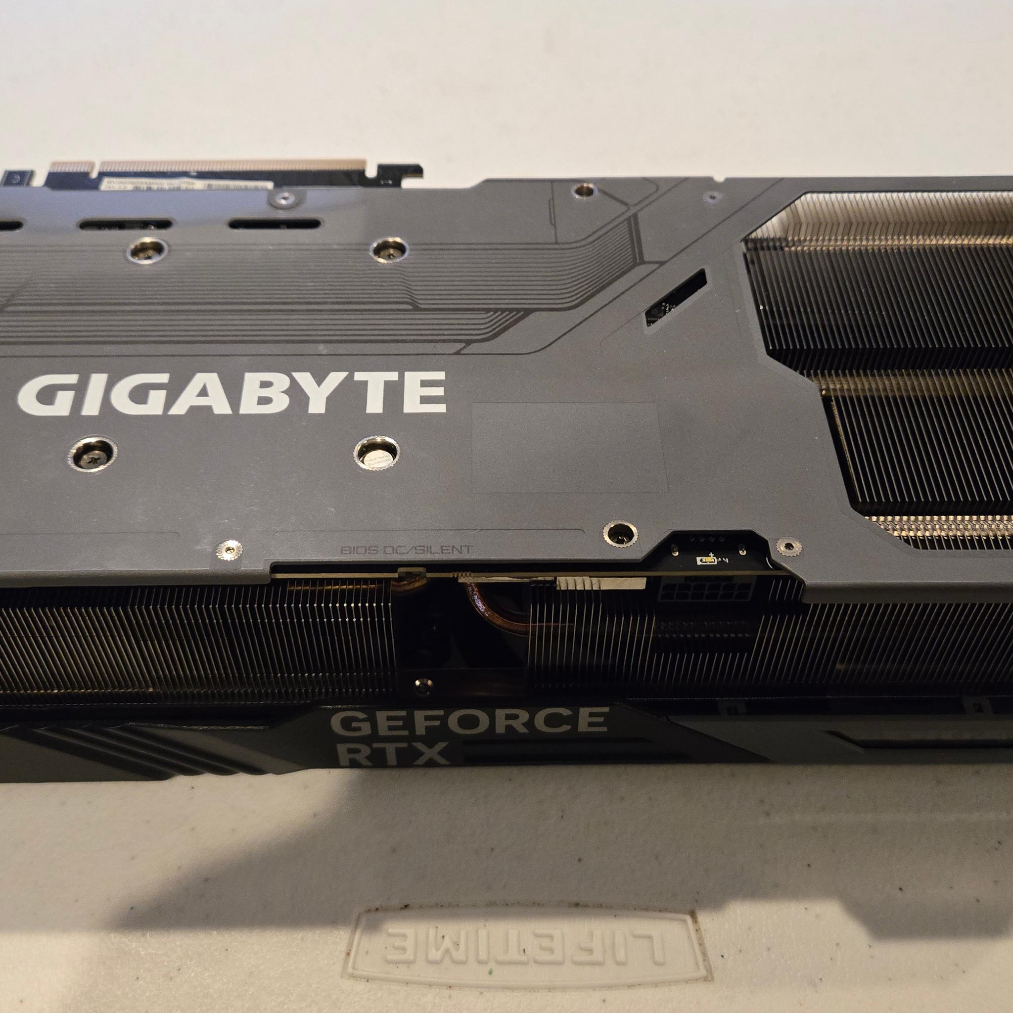 NVIDIA GIGABYTE RTX 4090 Gaming OC Graphics Card