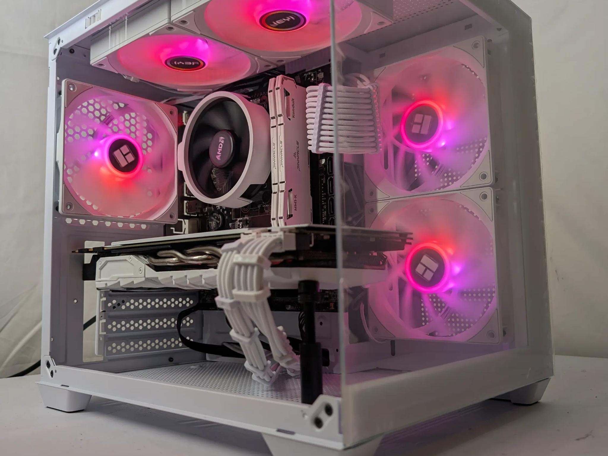 GTX 1070 | RYZEN 5 2600 |  16GB DDR4 | 500GB NVME SSD | Windows 11