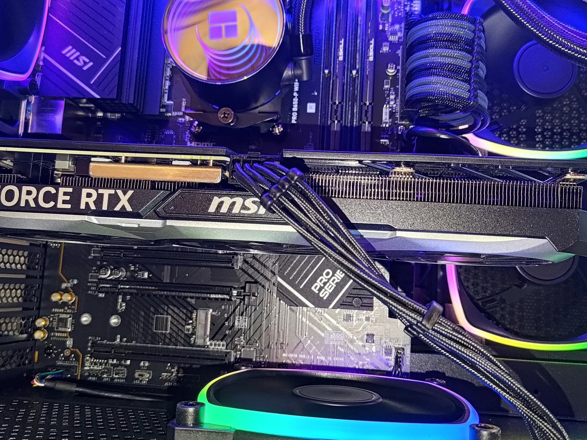 ☁︎Sky High Value!☁︎  Ryzen 7700X | RTX 4070 | 2TB NVME | 32GB Ram!
