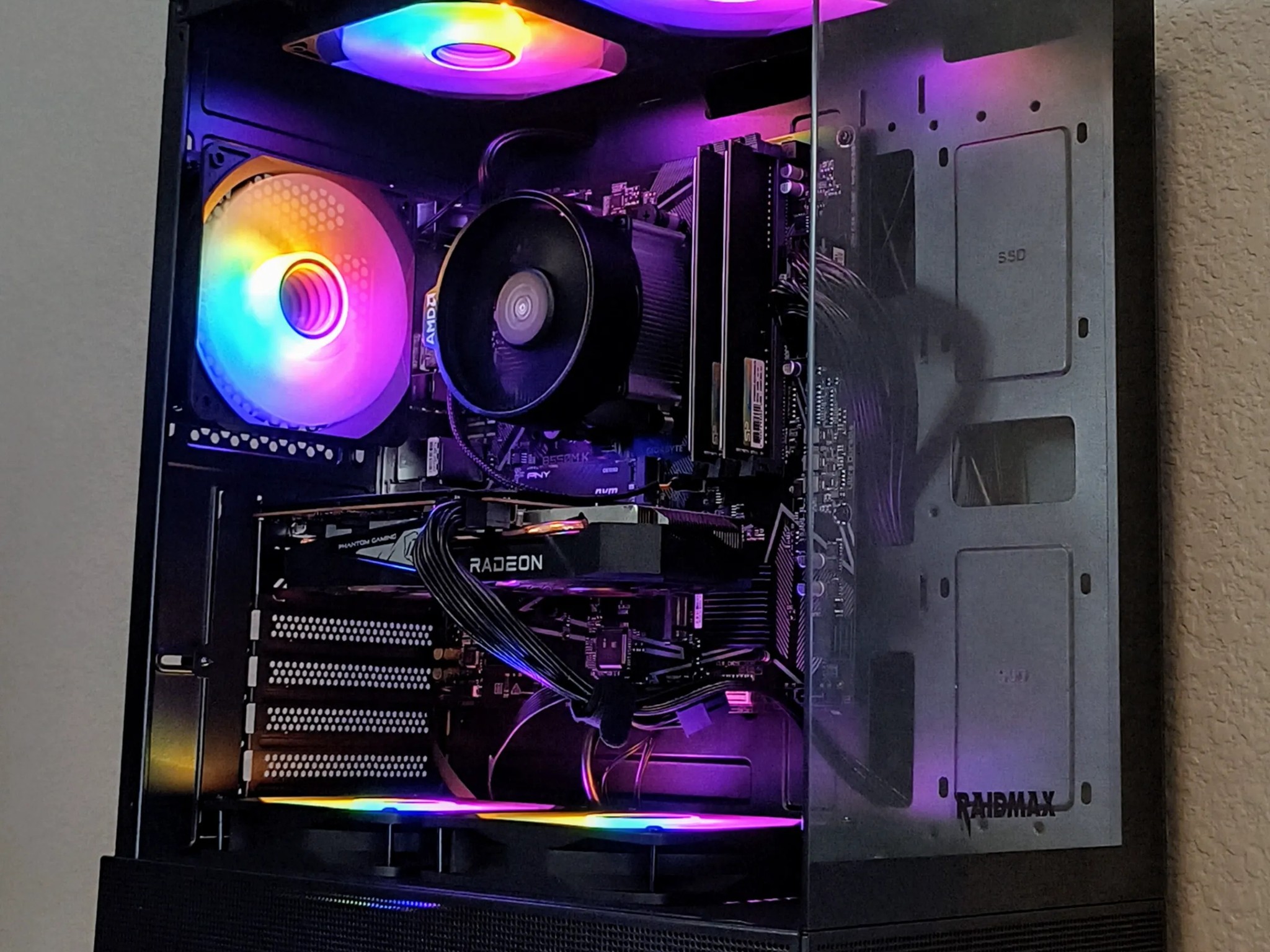 🏆 TRIUMPH 🏆 New Gaming PC, AMD 6500xt+5 3600= Great Value & High Performance, 1TB SSD, Black.