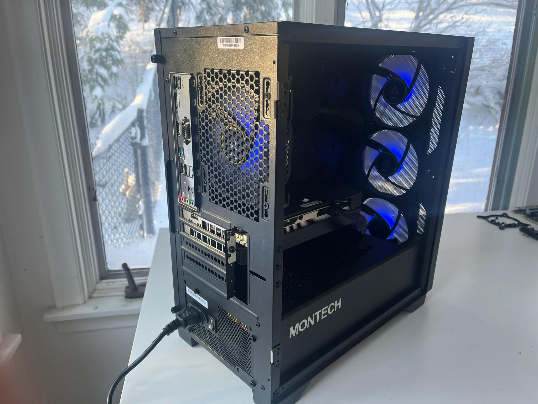 3060m / Ryzen 5 | WIFI | 32GB Ram | 1TB SSD | Windows 11 Activated