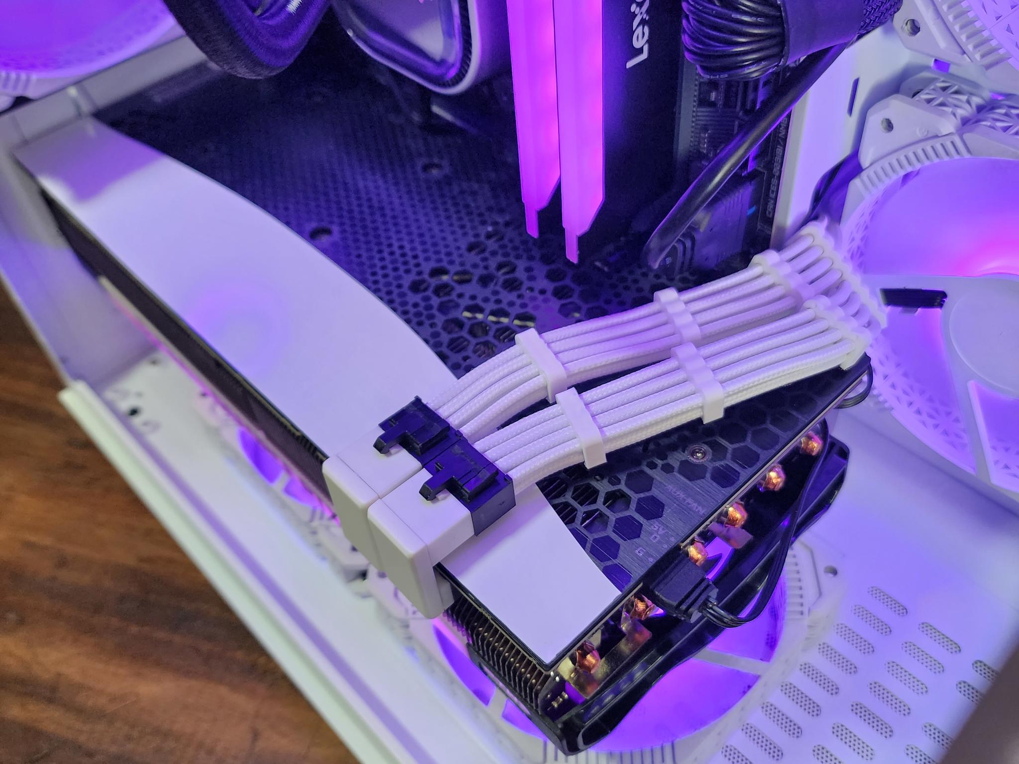 💜🤍💜 EVGA FTX 3070 FTW3 // Intel Core i5 12400F // Lexar 16GB 3600MHz