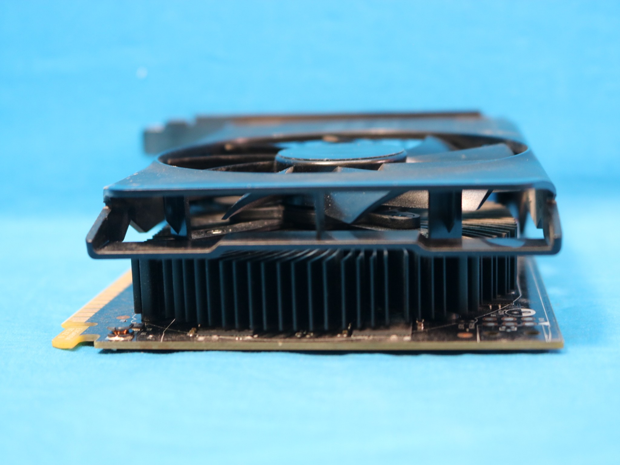 EVGA GeForce GTX 750 Ti 2GB GDDR5 PCIe 3.0 x16 Desktop GPU - 4212331008