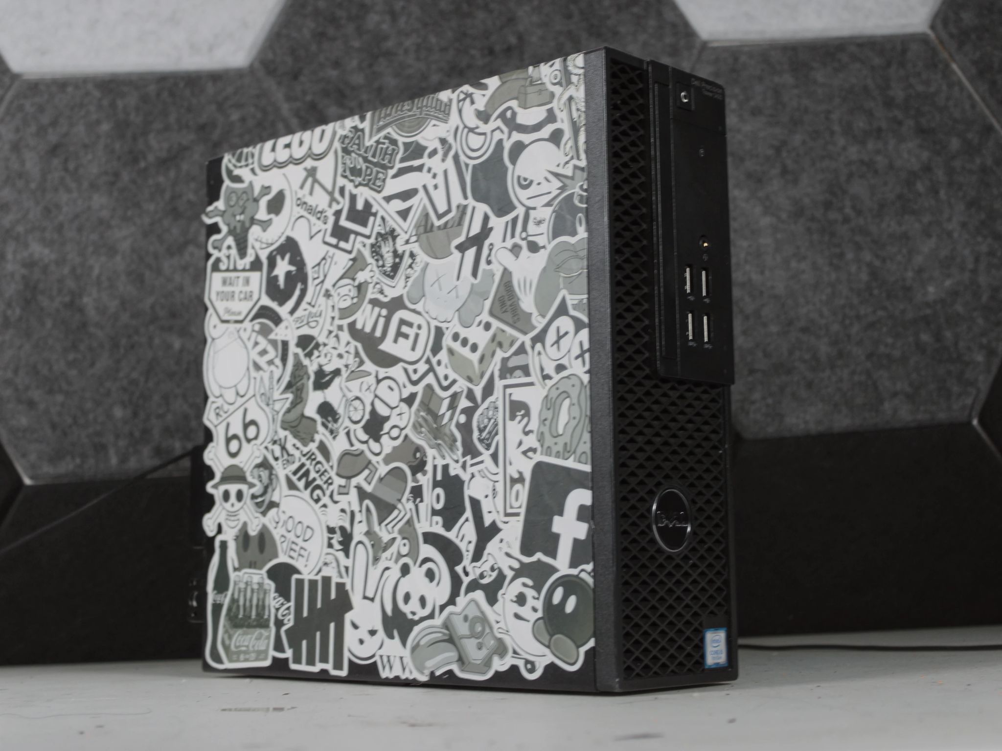 SFF Gaming Setup RX 6300 / I5 7500 / 32GB Ram / Keyboard + Mouse Included
