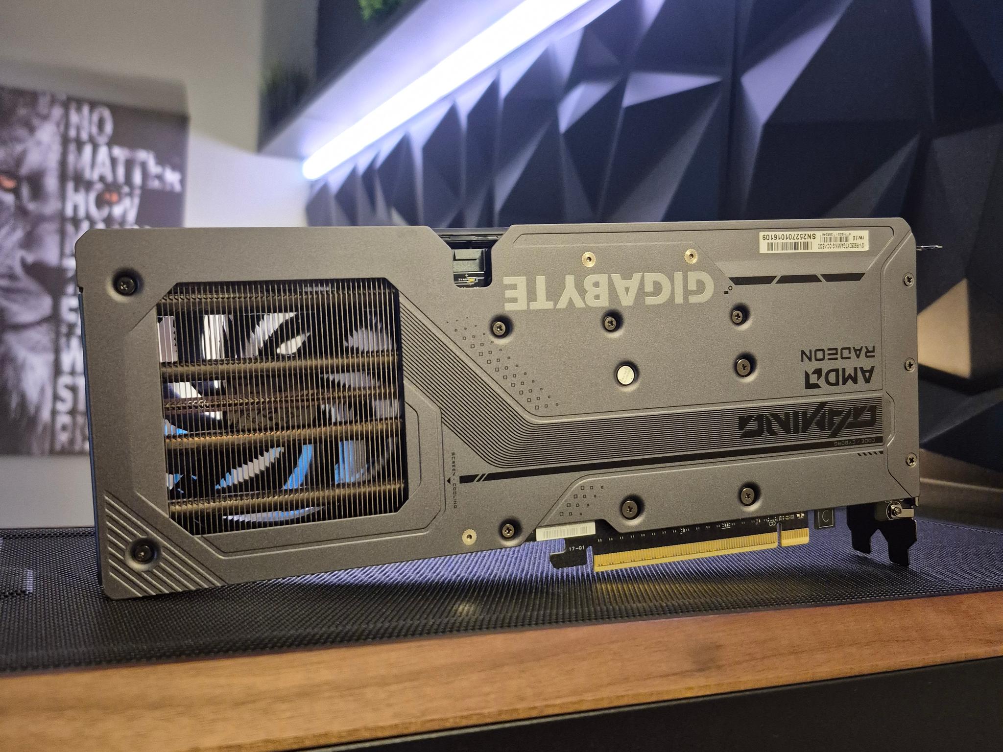 RX 9060 XT 16 GB