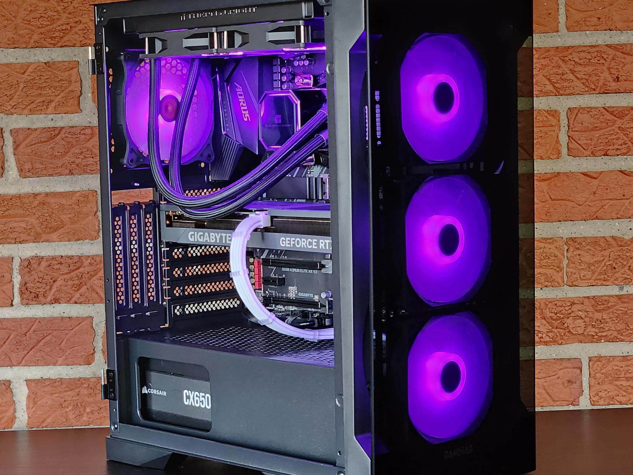 RTX 4060 Ti // RYZEN 5 5600G // 240MM AIO // 16GB RAM // 1TB SSD
