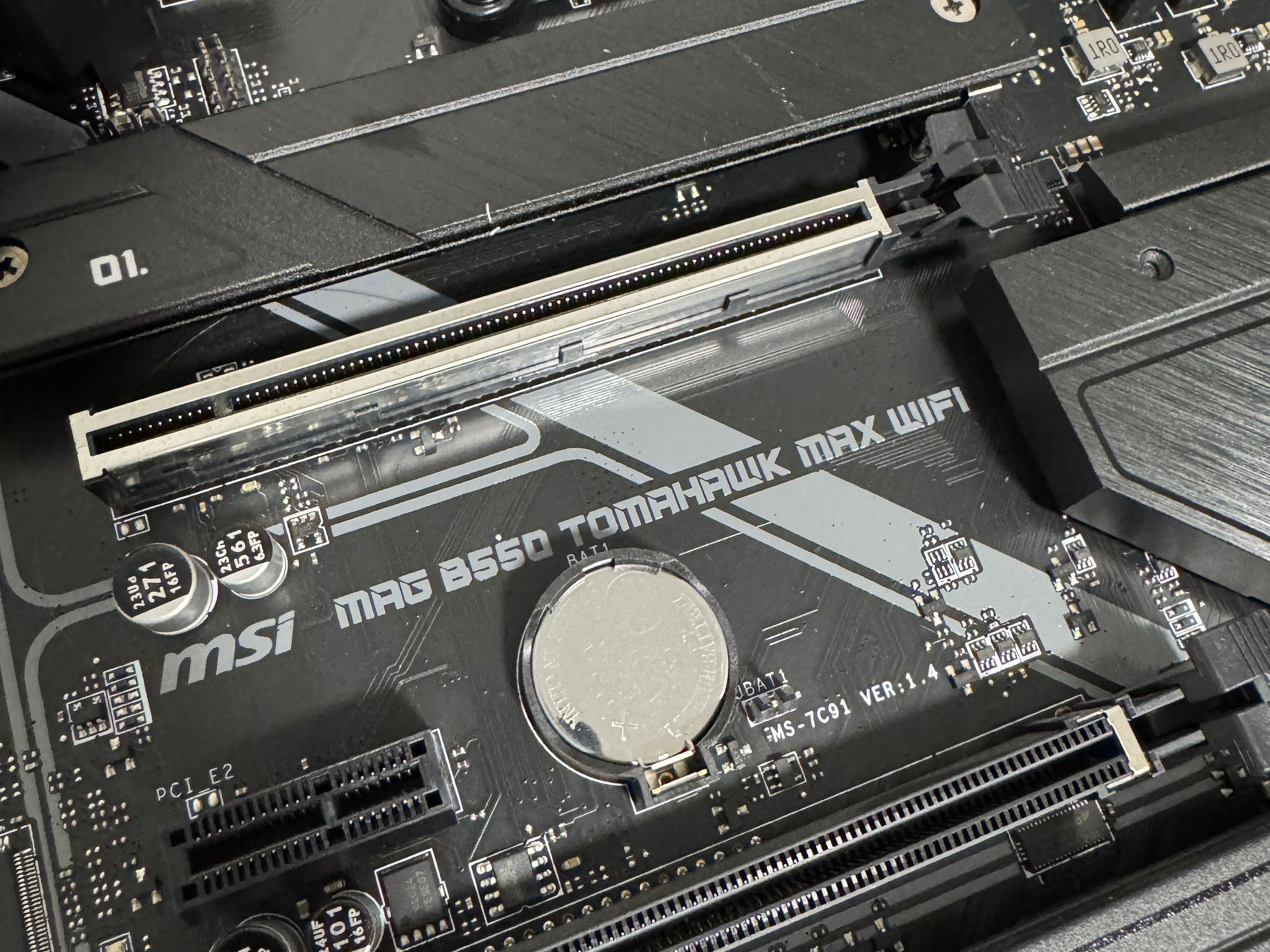 AMD COMBO! Ryzen 7 5800X3D / MSI MAG B550 Tomahawk Max Wifi / Corsair 32GB Ram - High End COMBO