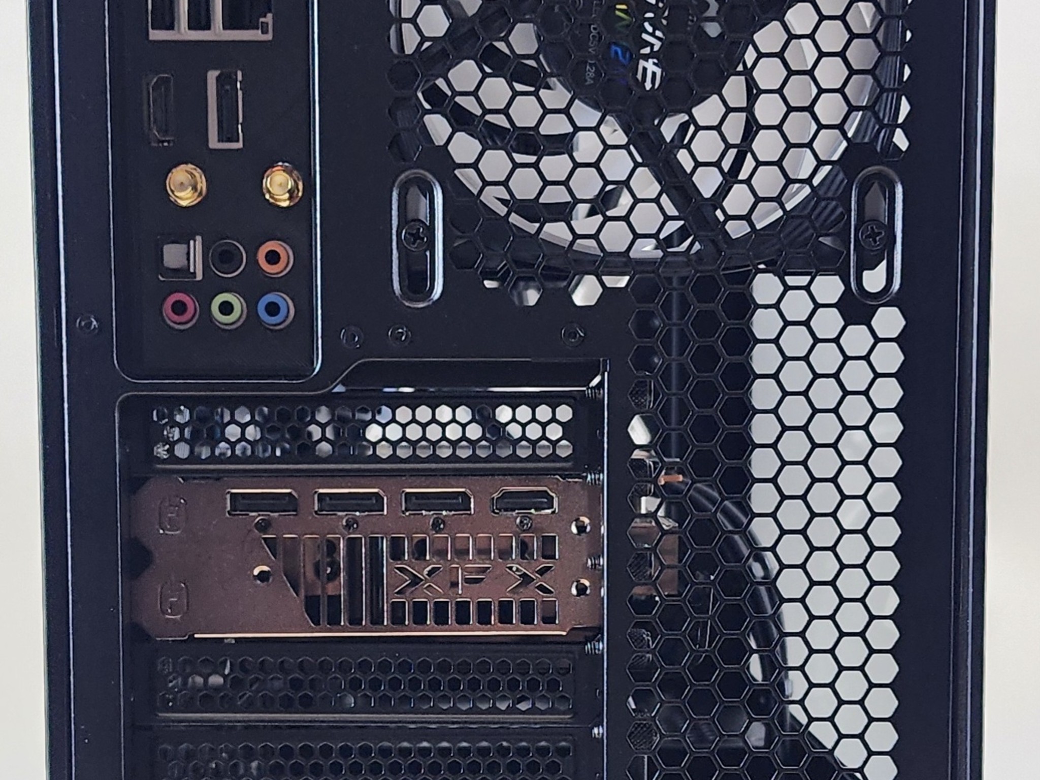 Gaming PC Ryzen 7 5700X 32GB RAM 1TB SSD RX 6800 16GB Windows 11 Computer