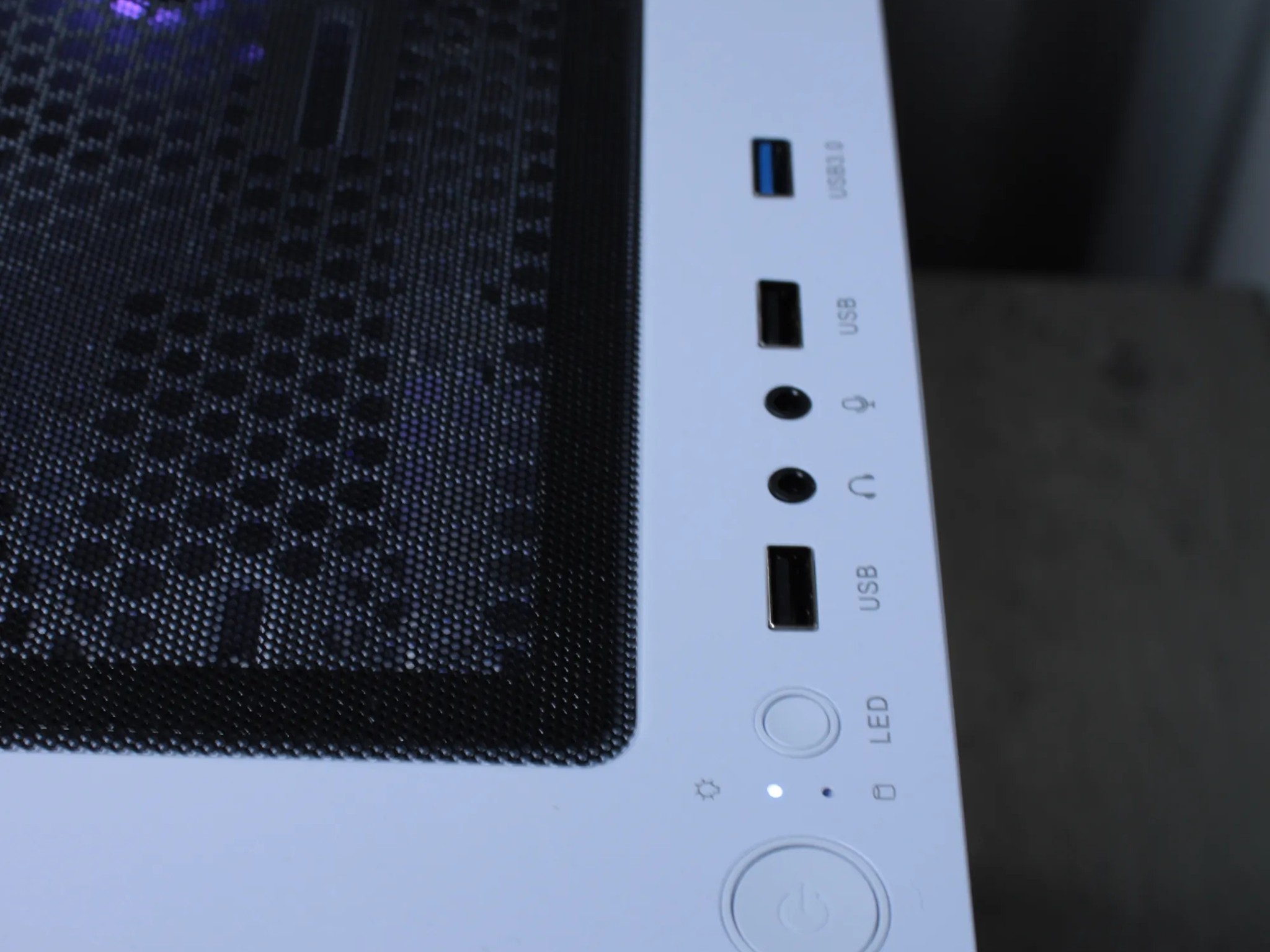 MSI 1660 | Ryzen 5 2600 | 1 TB NVMe Storage | 16GB ddr4 Ram | Win 11 Activated | WiFi