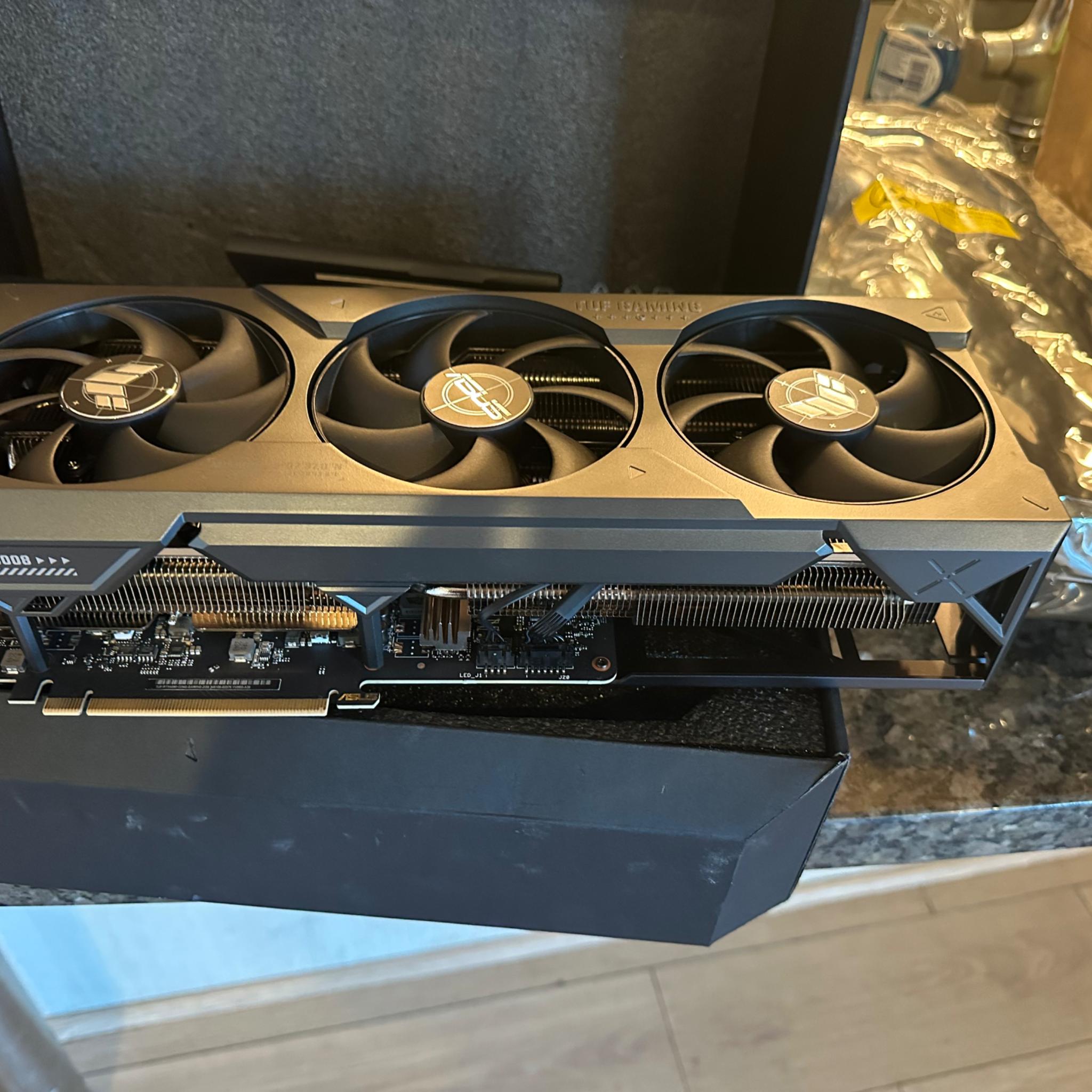 Asus RTX 4090 like new