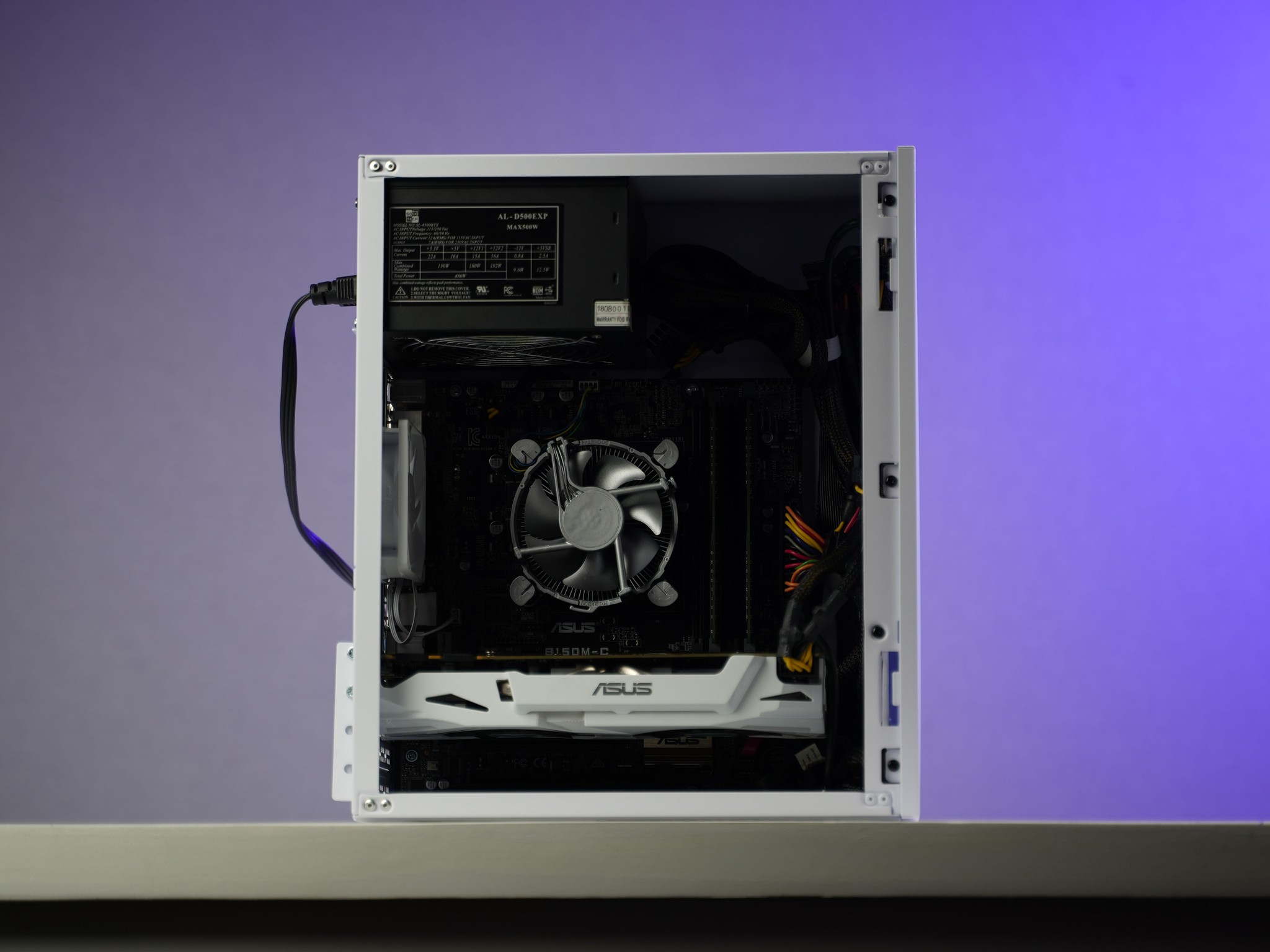 \ SF-00 / GTX 1070 Intel Core i5 7600K 16GB .9TB Windows 11 Gaming PC