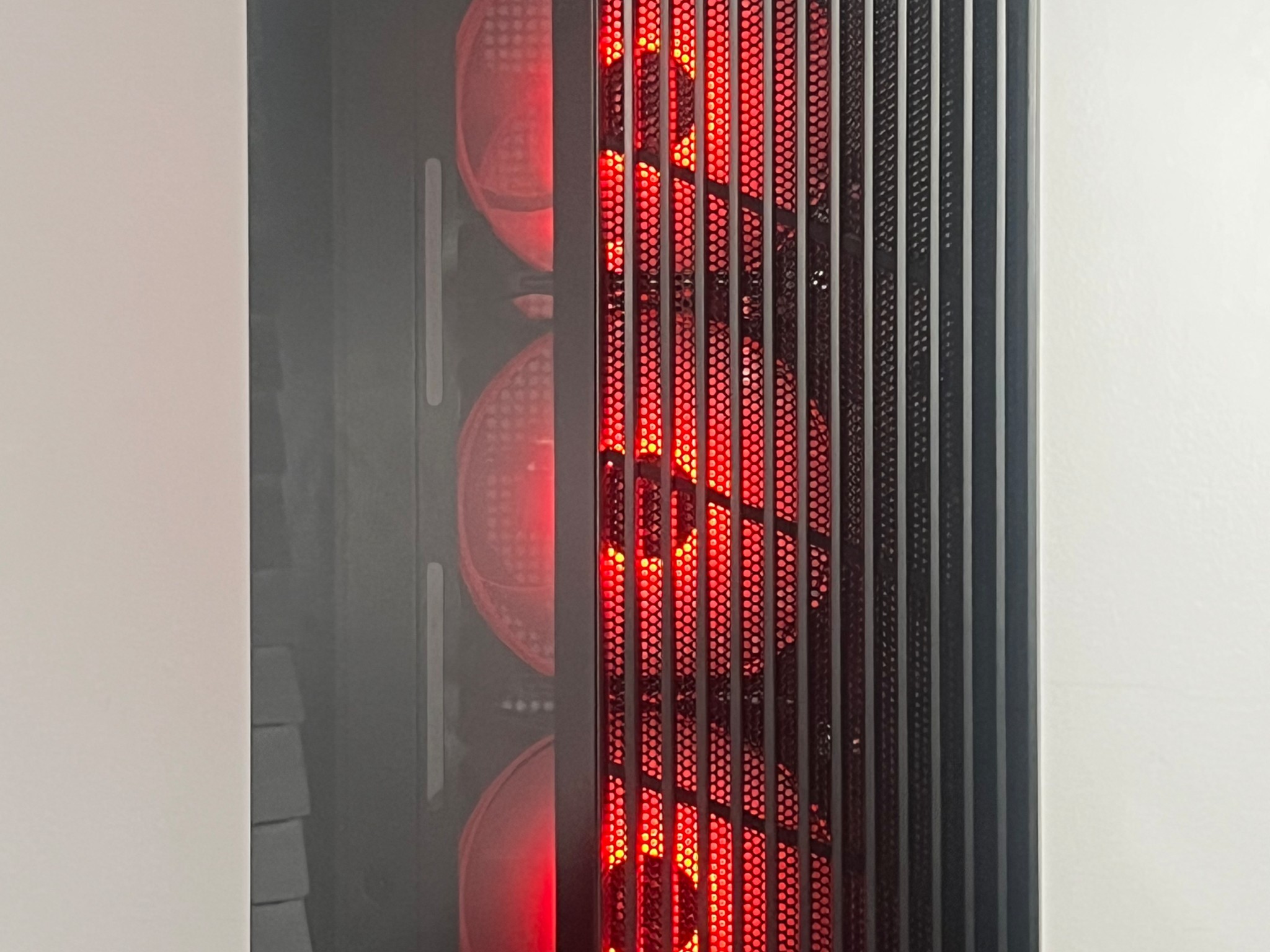 Shield • 4070 Super • Ryzen 7 7700 • 1TB Storage