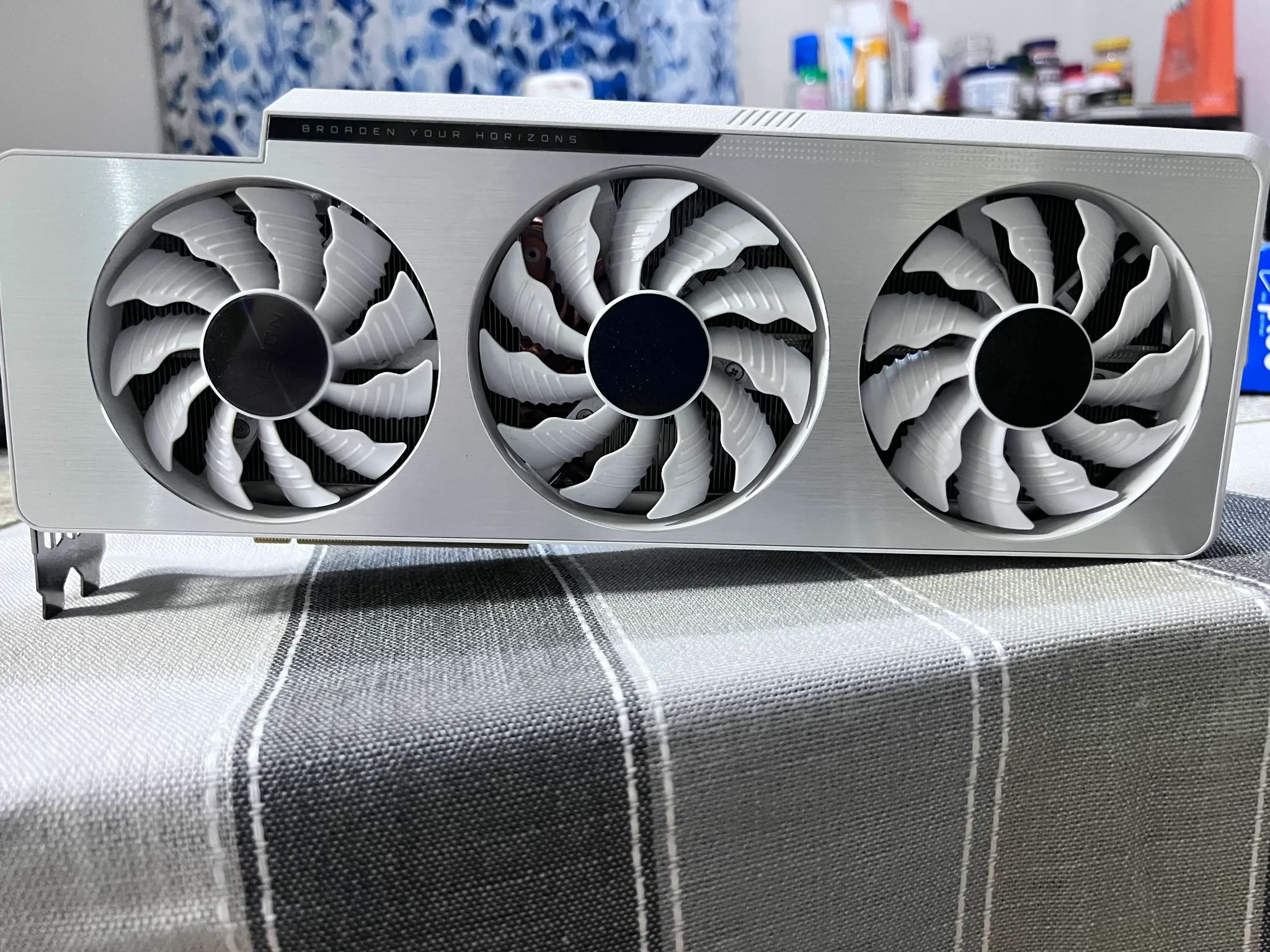 GeForce RTX™ 3080 VISION OC 10G