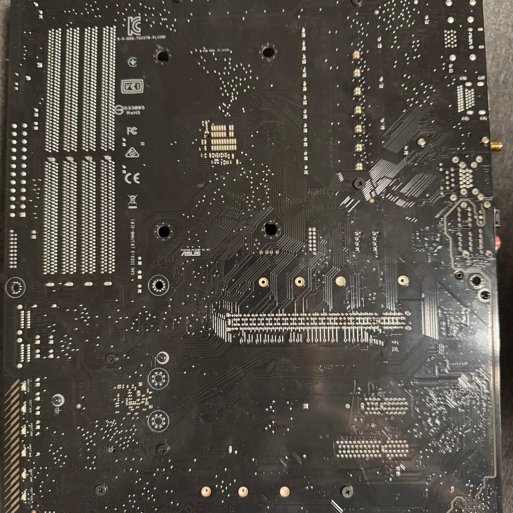 CPU/RAM/MOBO Bundle: 5800X3D 32GB DDR4-3600 X570 MB