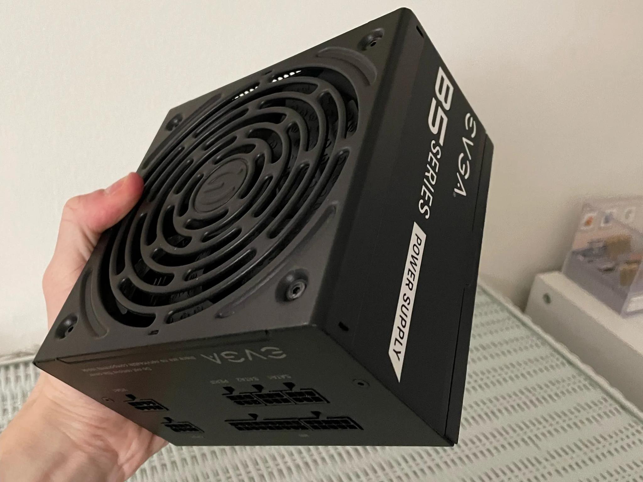 EVGA 550W B5 80 Plus BRONZE Fully Modular Power Supply (With With All Cables, Adaptors, & Manual)!