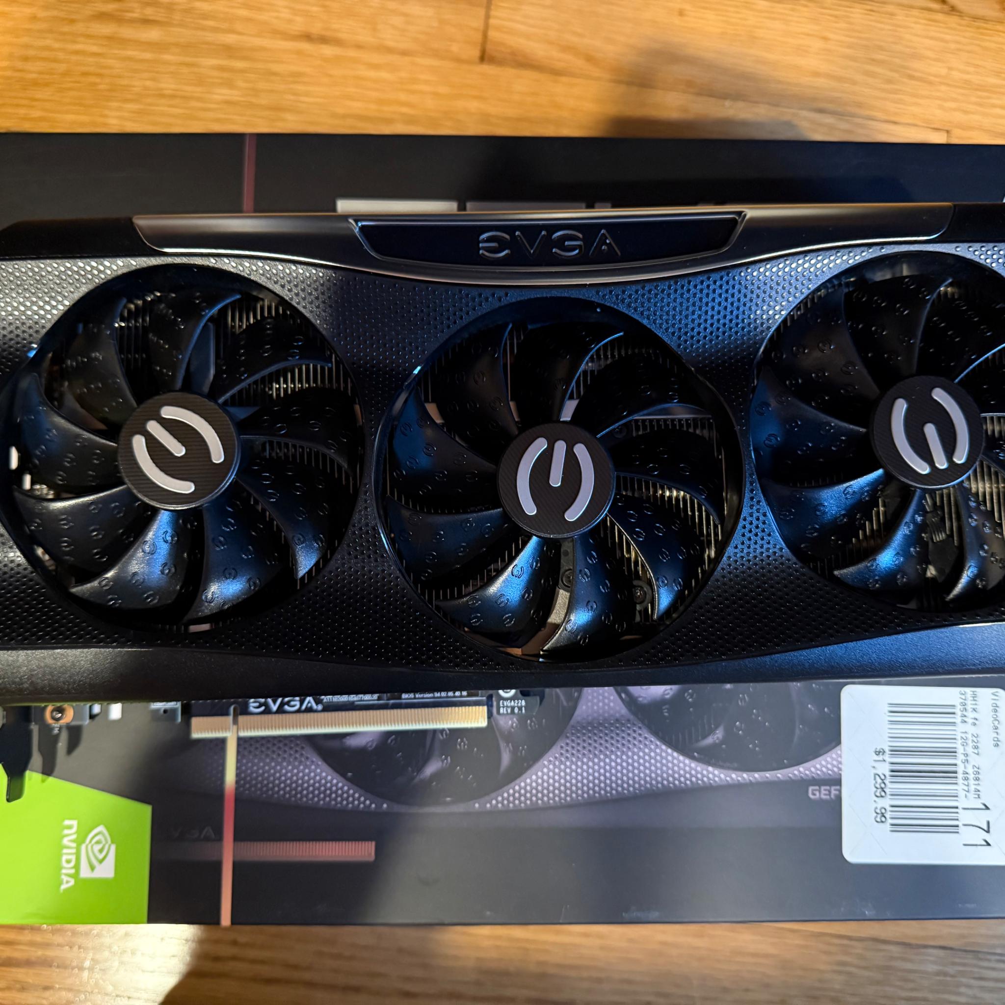 Like new EVGA 3080 FTW3 Ultra 12gb w/ original box and packaging