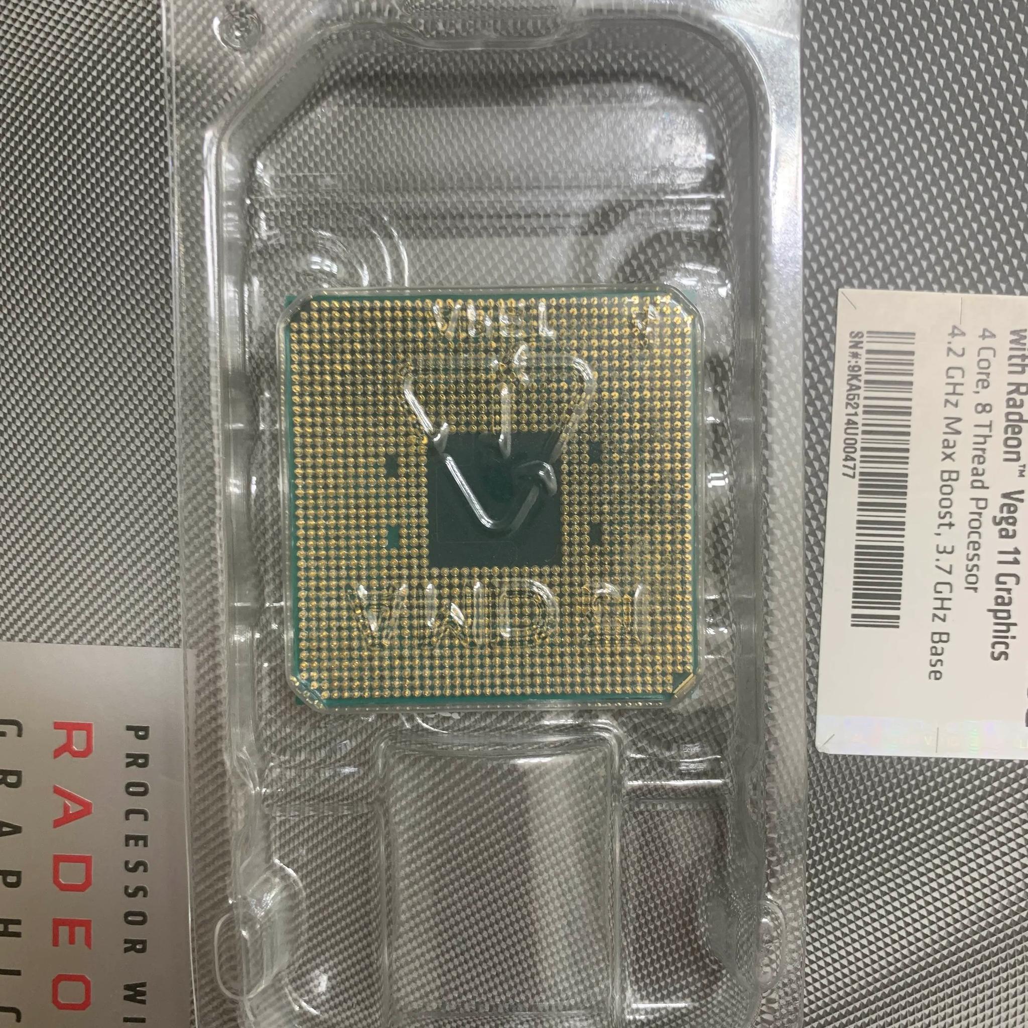 AMD Ryzen 5 3400G with cooler