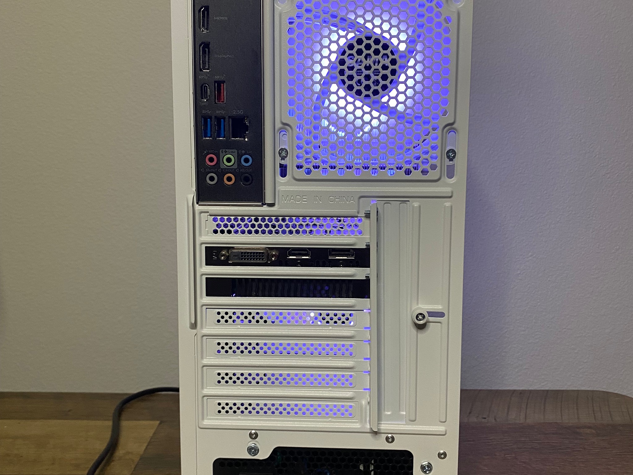 Gaming PC 4K - RTX 2070 8GB Nvidia - i3 10100F intel - 16GB 3200mhz ram - 500GB NVMe - ARGB - White