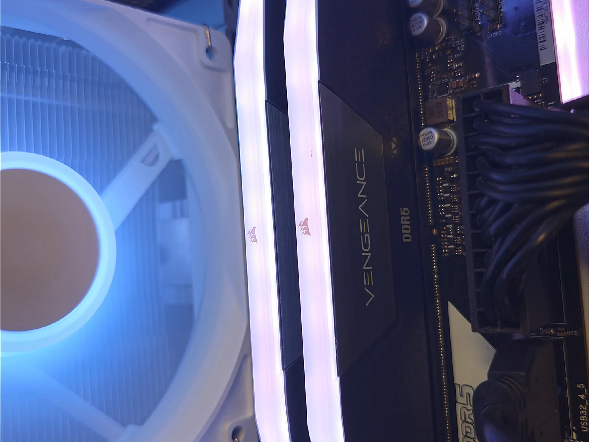 RTX 4070 Super 12GB / i5 14400f / 32GB DDR5 / 1TB SSD / Wi-Fi + BT