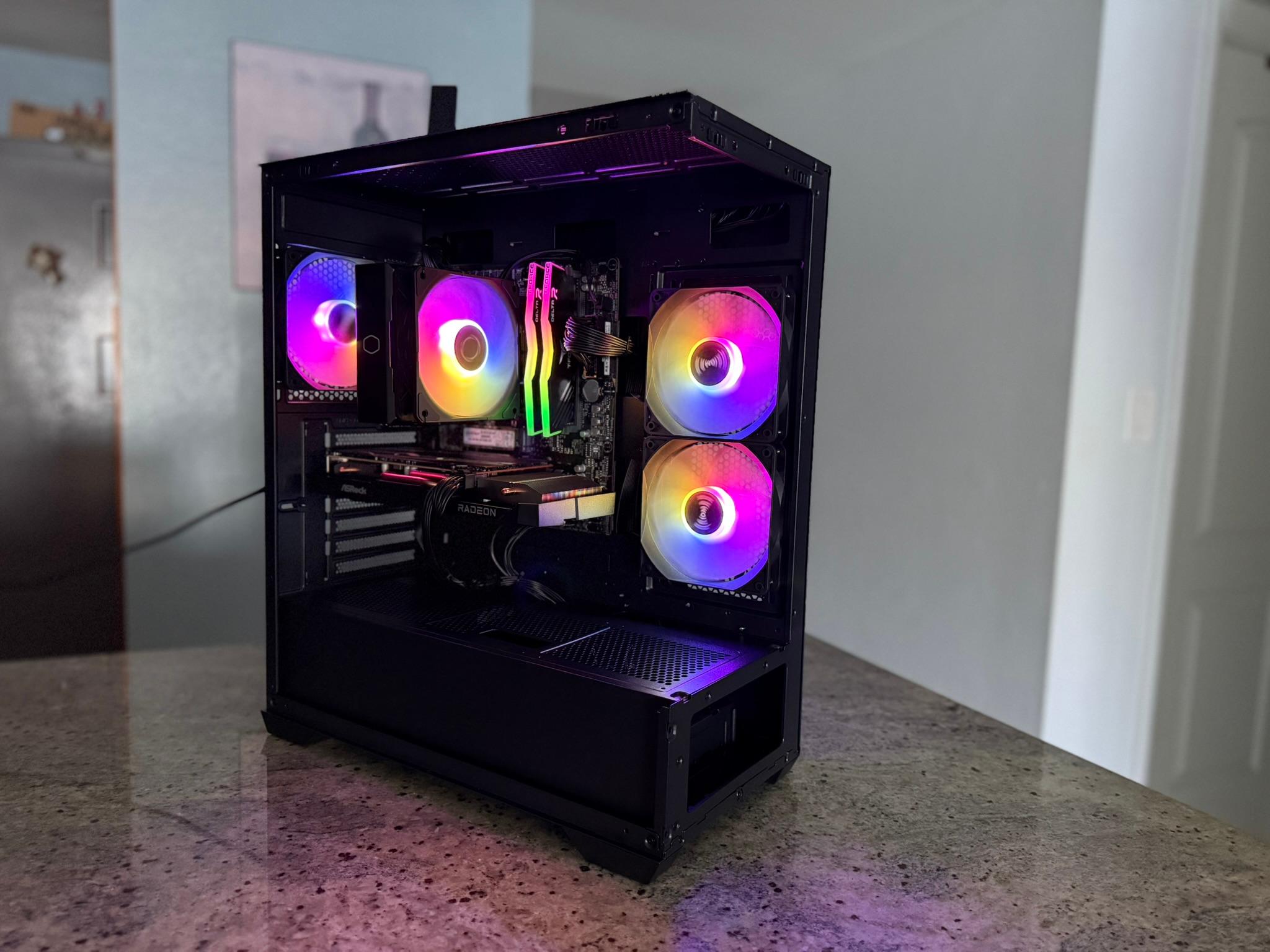 Radeon RX 7600 Custom Gaming PC - Ryzen 5 5500