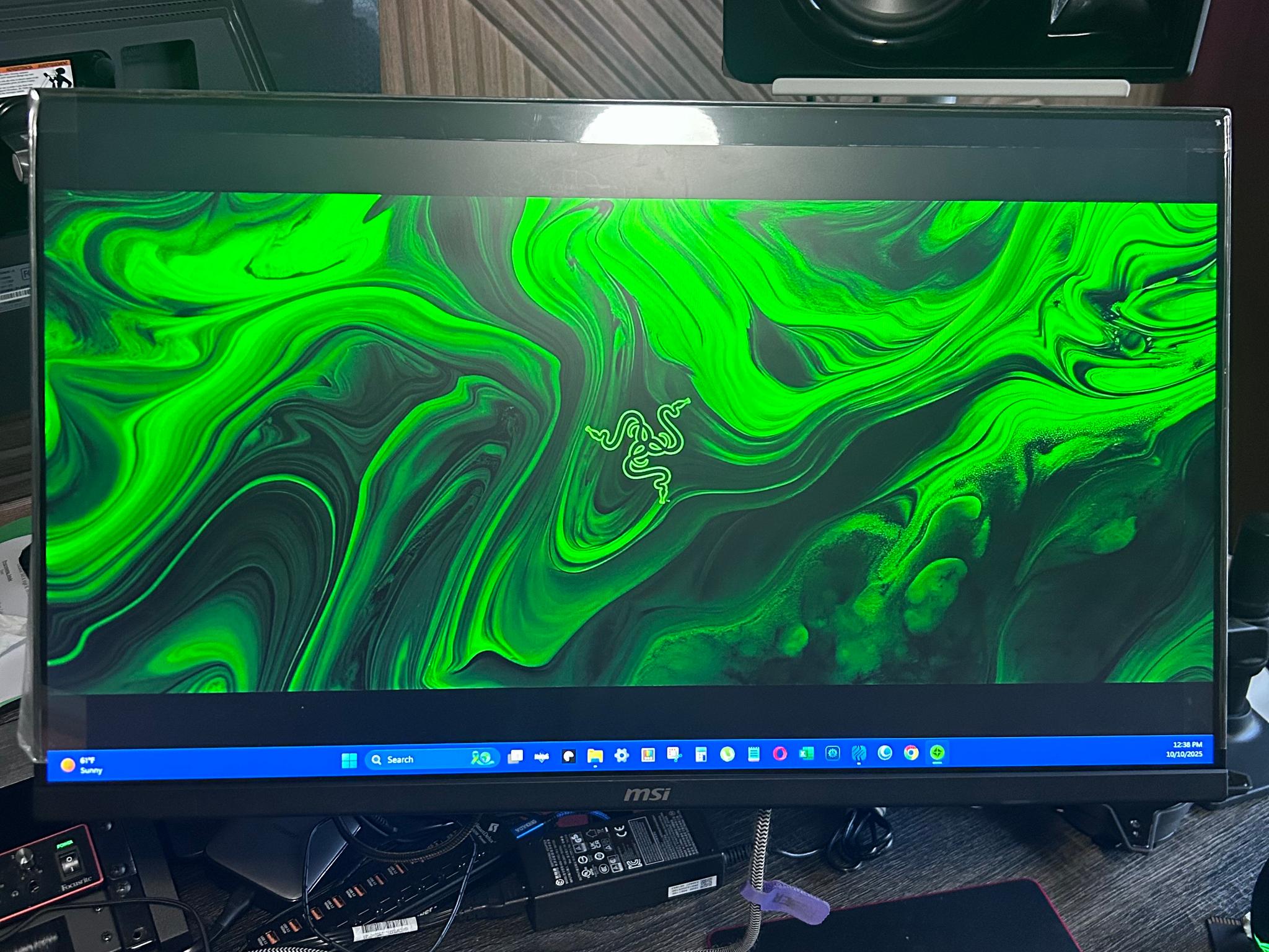 MSI MAG 275F 27" Full HD (1920 x 1080) 180Hz Gaming  Monitor