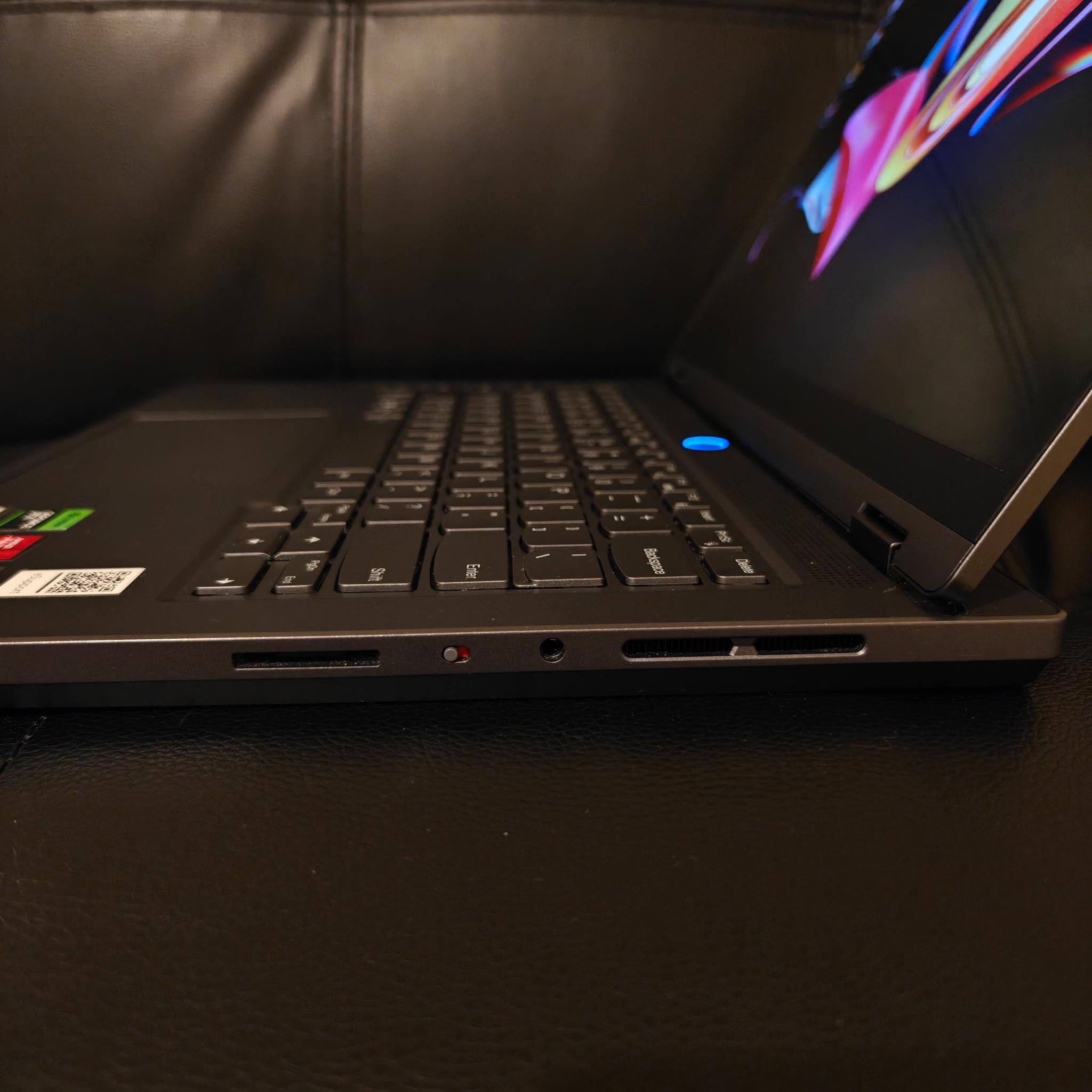 Lenovo Legion Slim 5 14.5" OLED Gaming Laptop | AMD Ryzen 7 7840HS | RTX 4060 | 16GB DDR5 5600