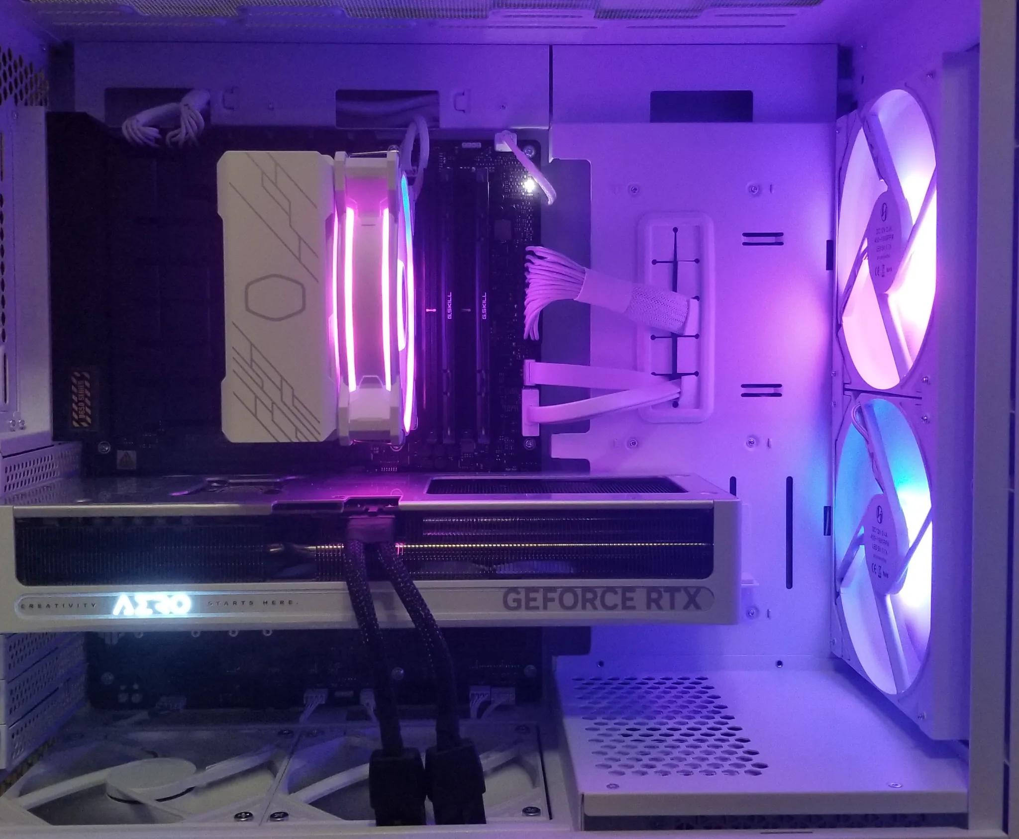 Eistower || 7800X3D || 5070